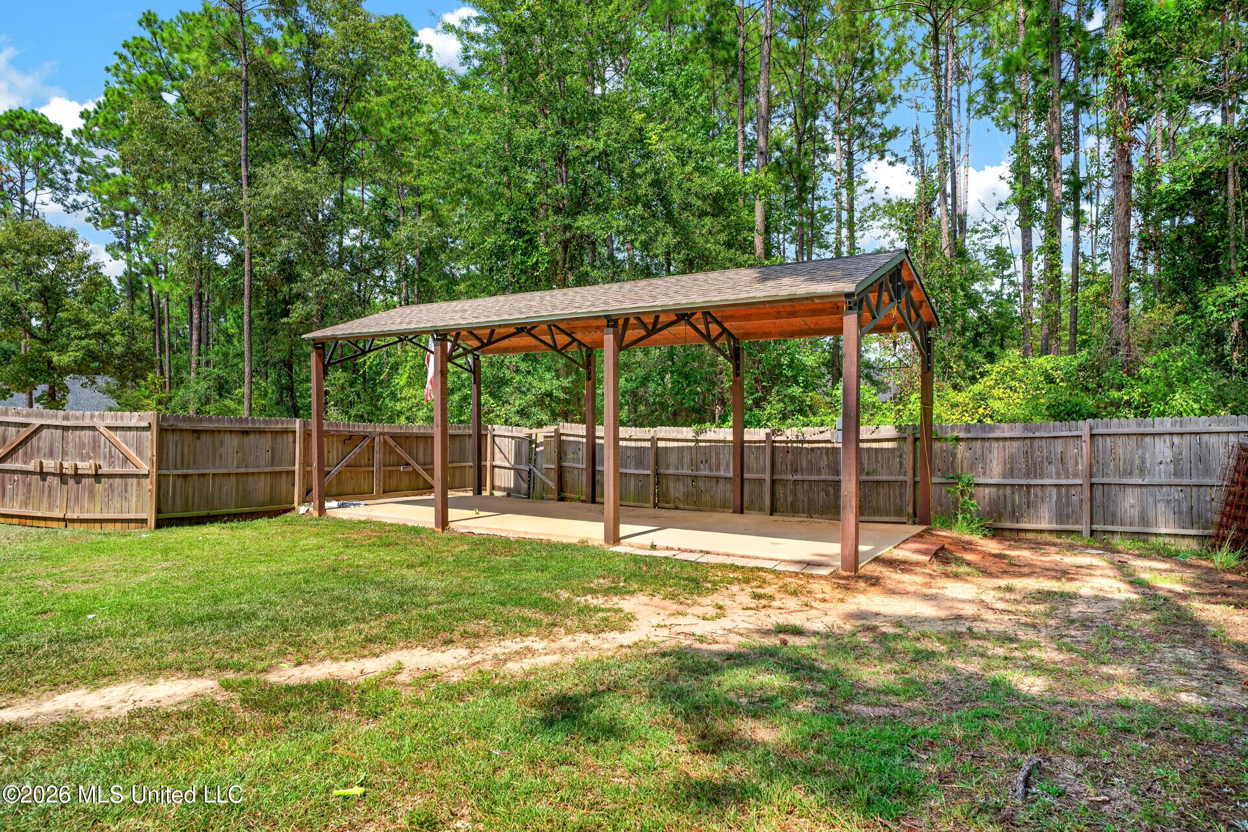 38 Switch Drive Property Photo 49