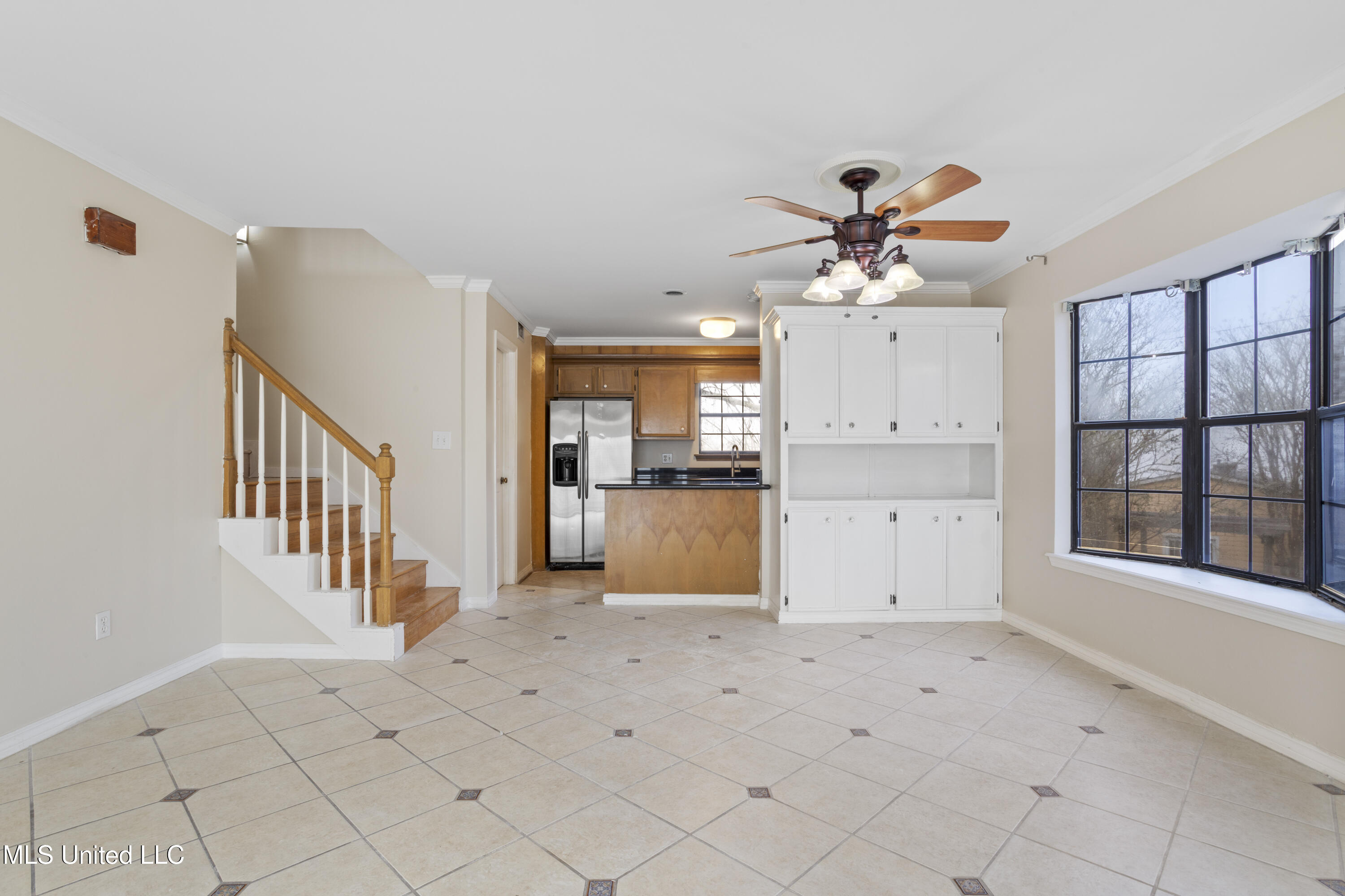 255 E Scenic Drive Property Photo 16