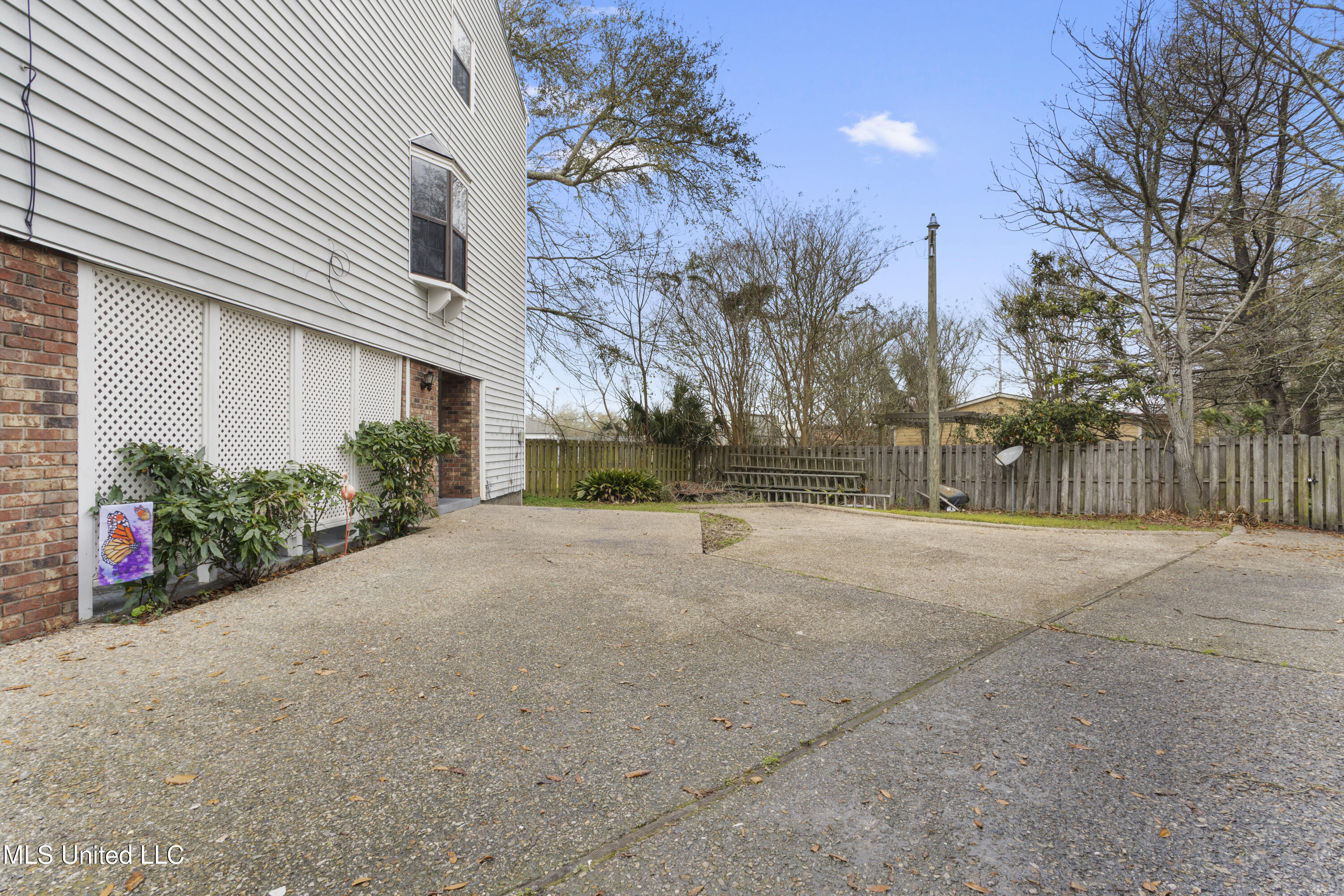 255 E Scenic Drive Property Photo 30