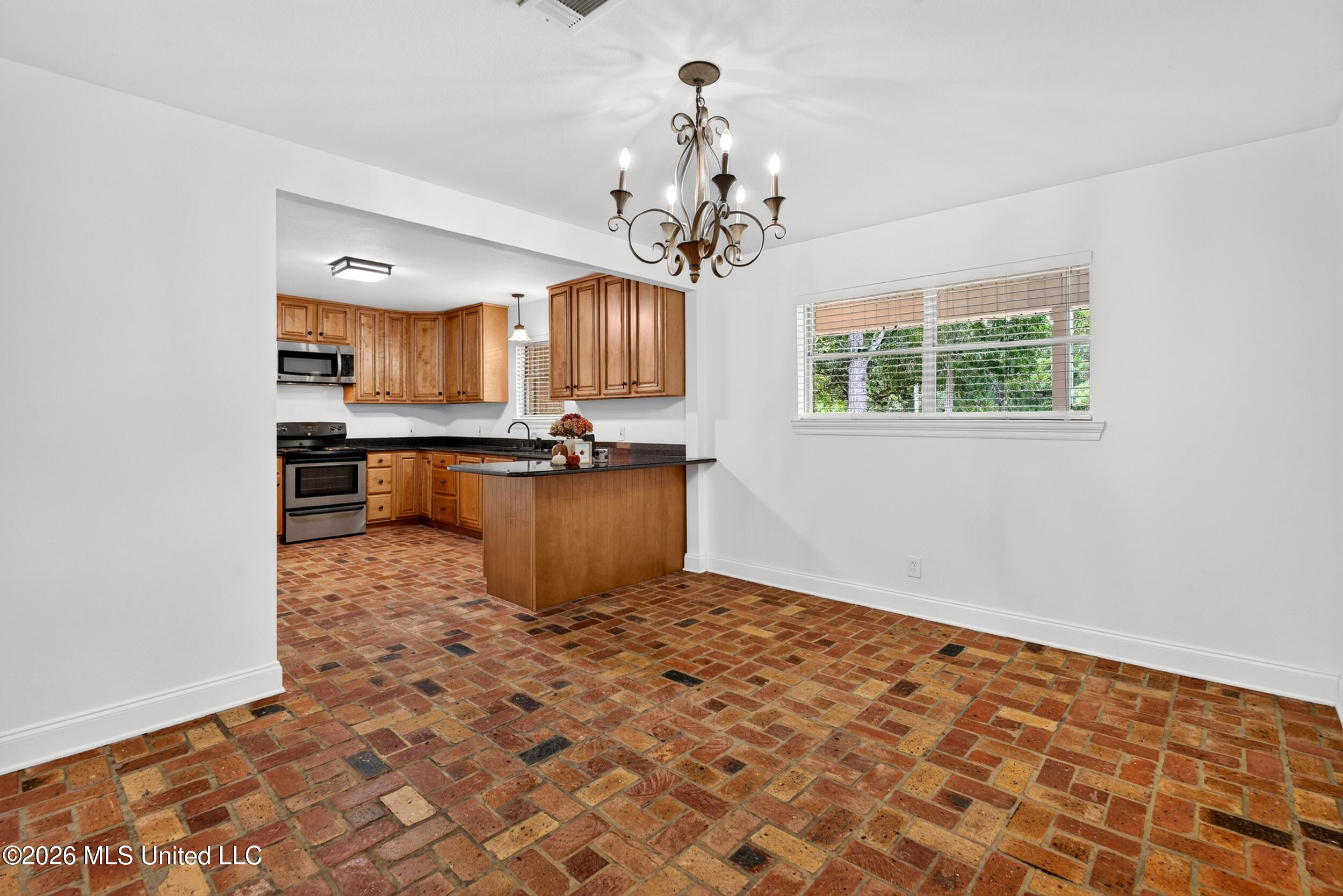 340 W Union Road Property Photo 16