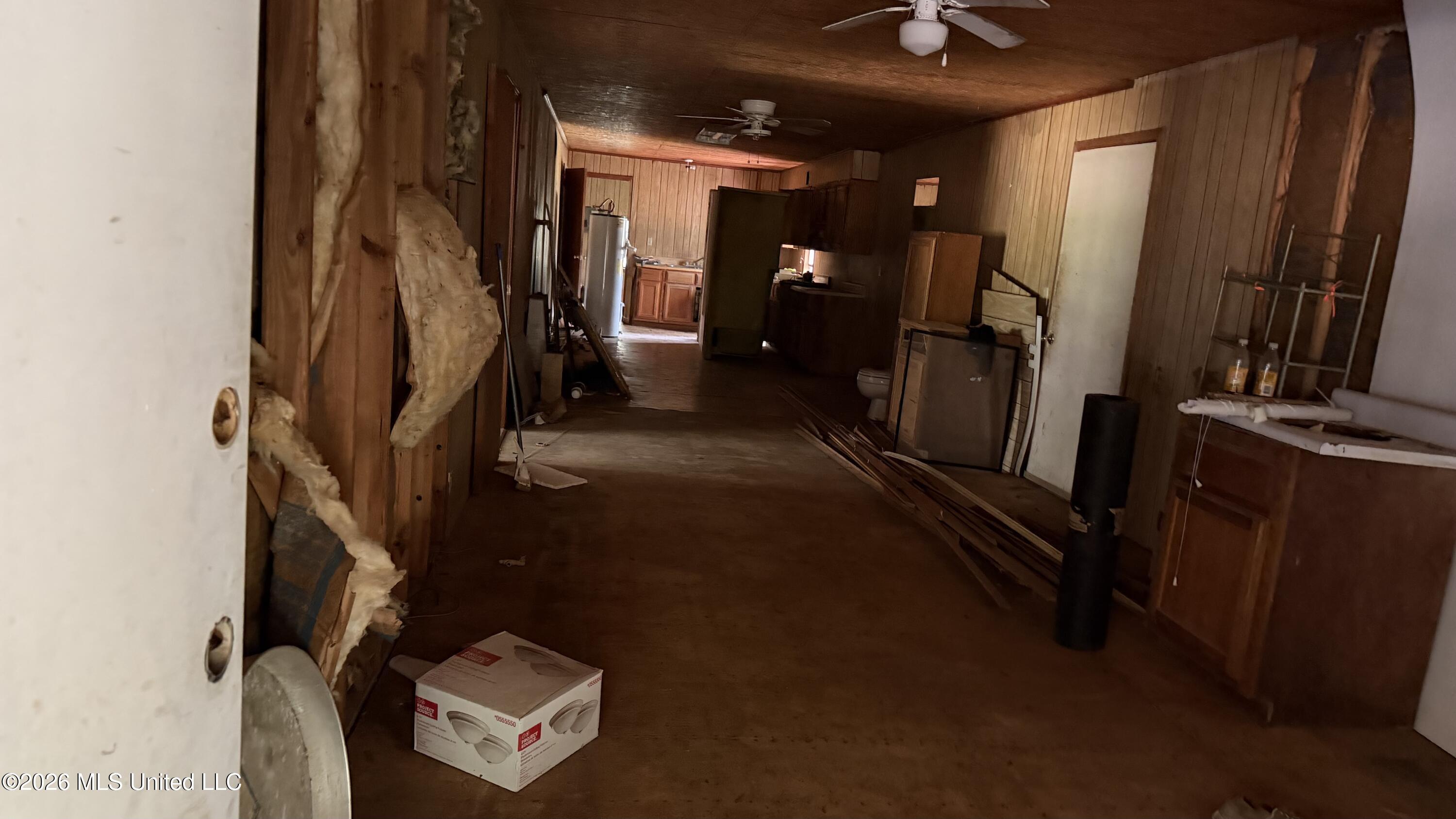 735 Seminole Avenue Property Photo 5