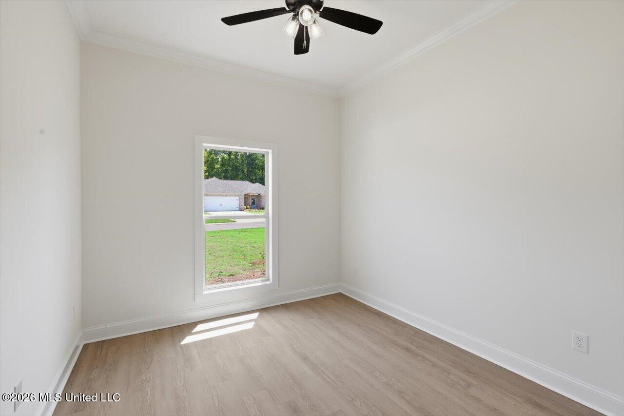 114 Newport Drive Property Photo 31