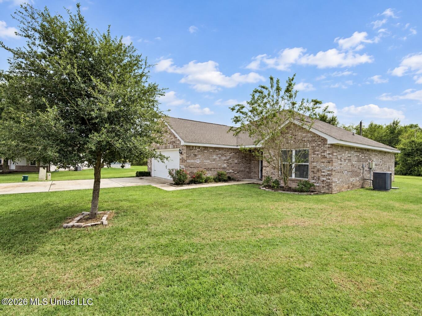 5 Elk Court Property Photo 2