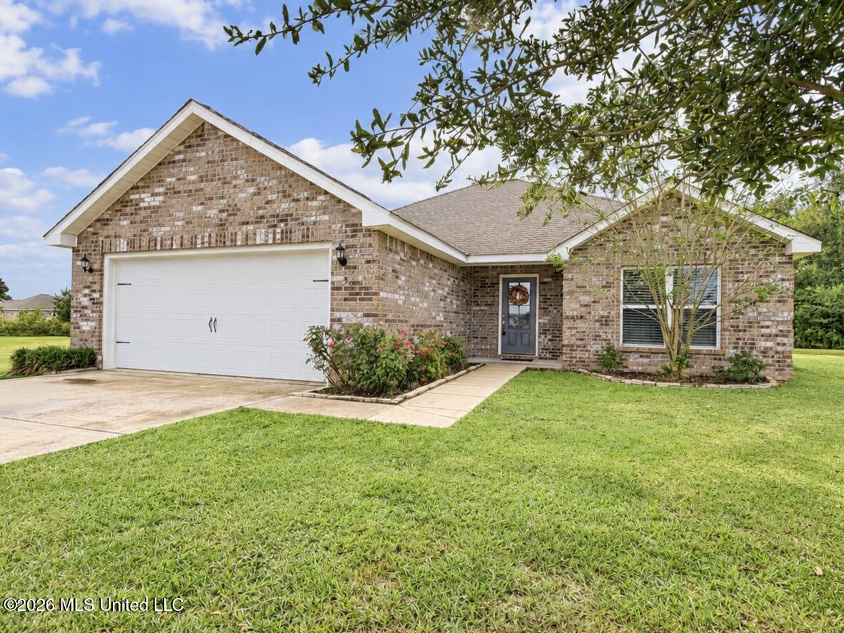 5 Elk Court Property Photo 3