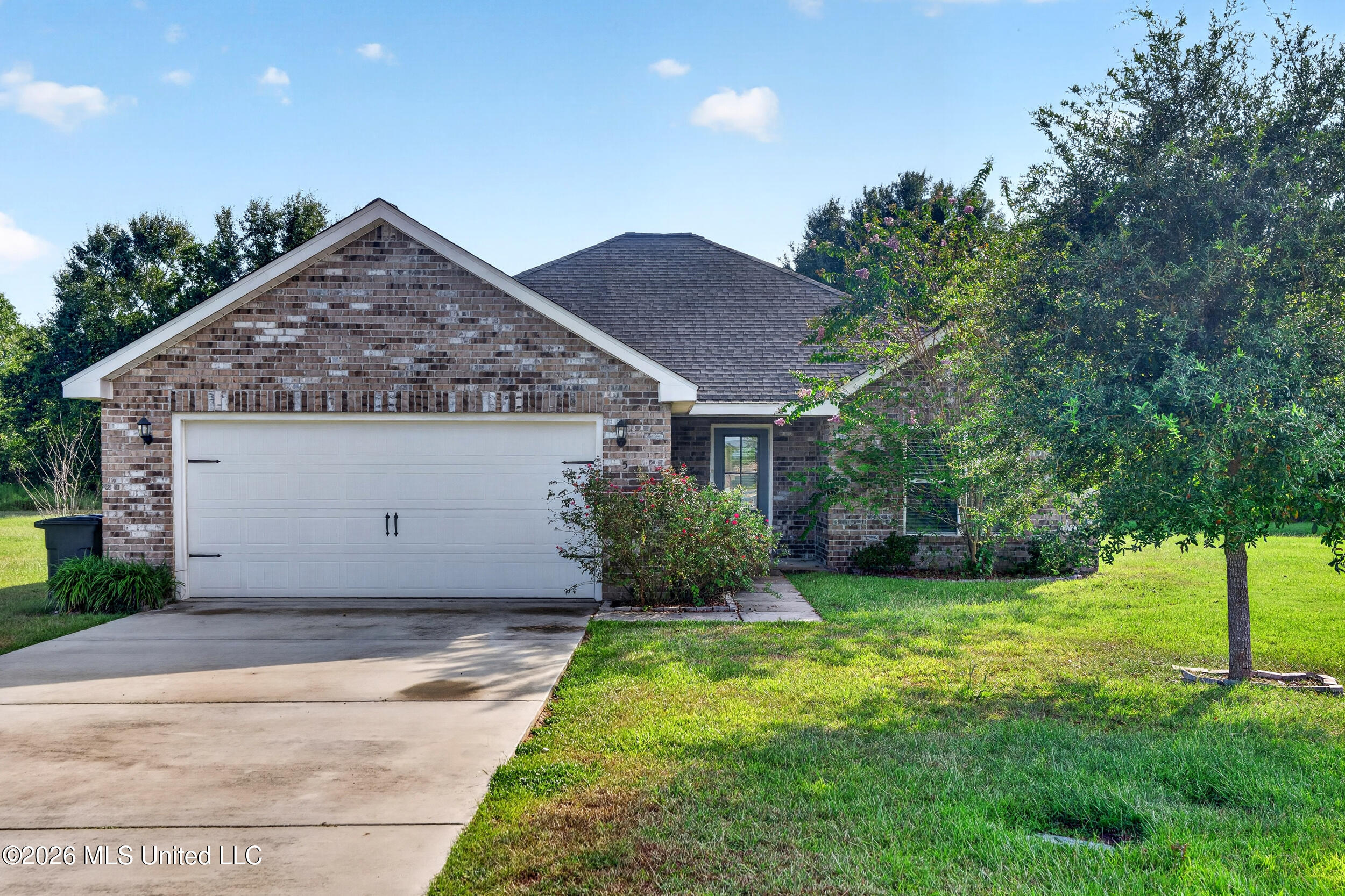 5 Elk Court Property Photo 7
