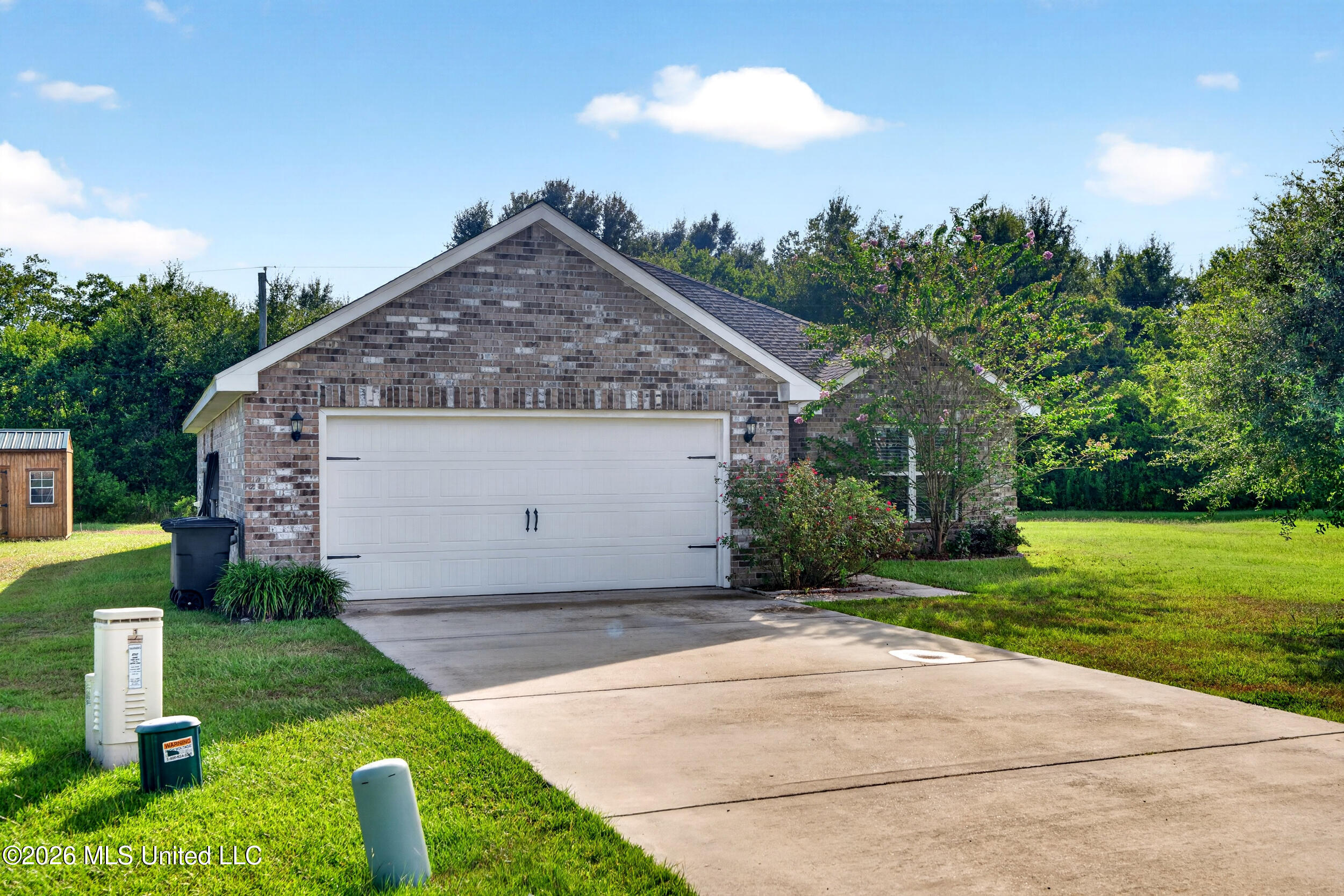 5 Elk Court Property Photo 9