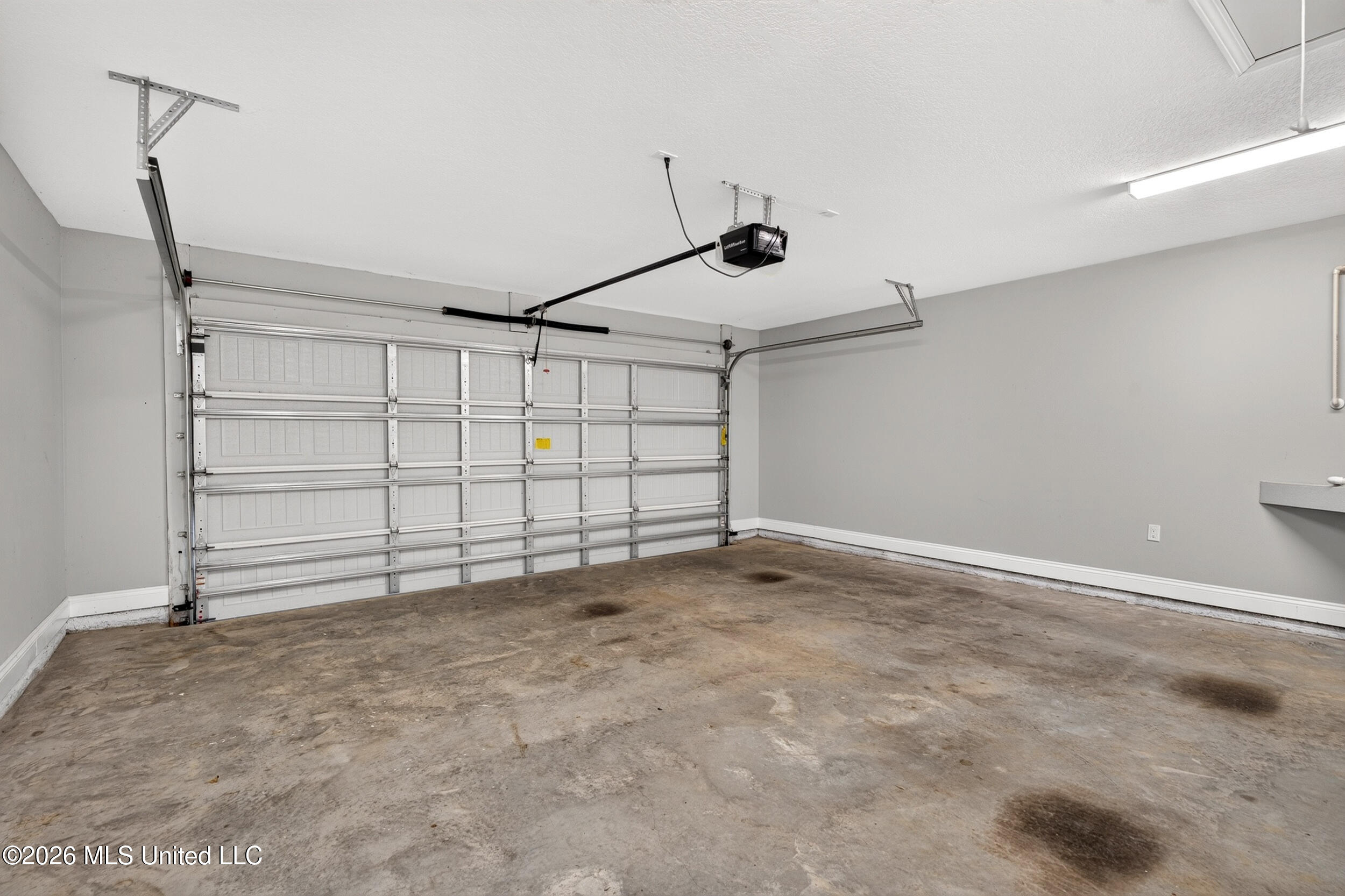 5 Elk Court Property Photo 36