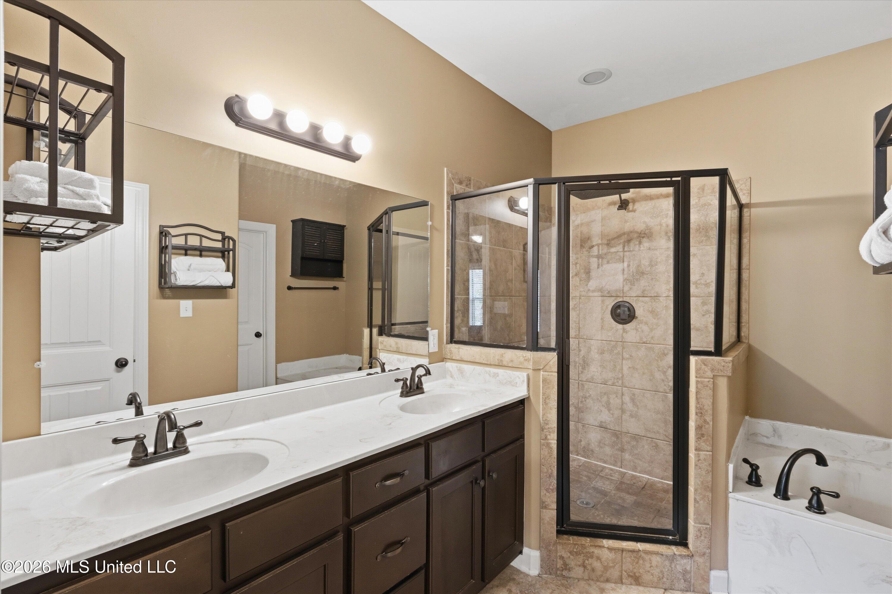 2896 Tulane Road Property Photo 11