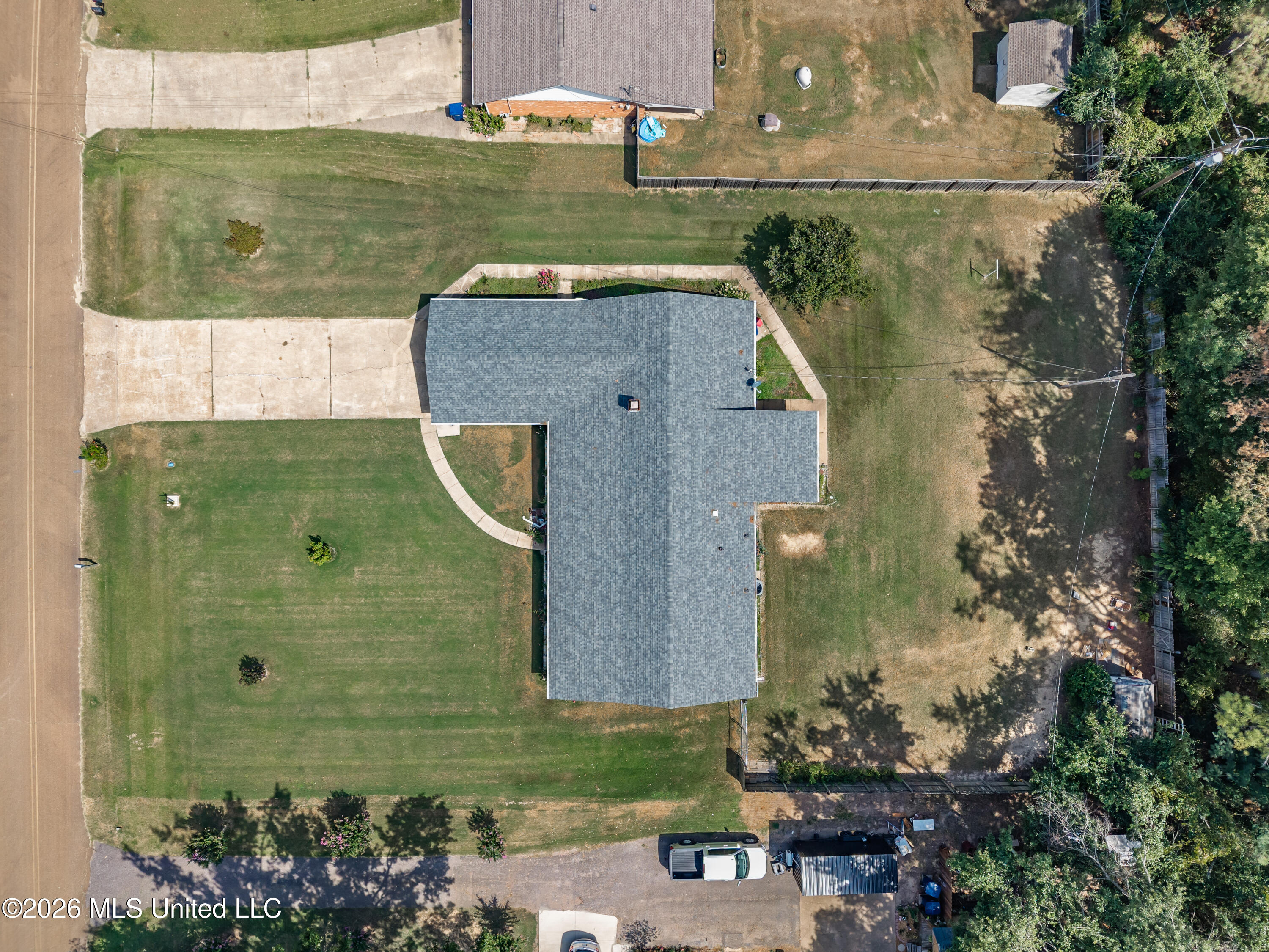 147 Hemlock Road Property Photo 7
