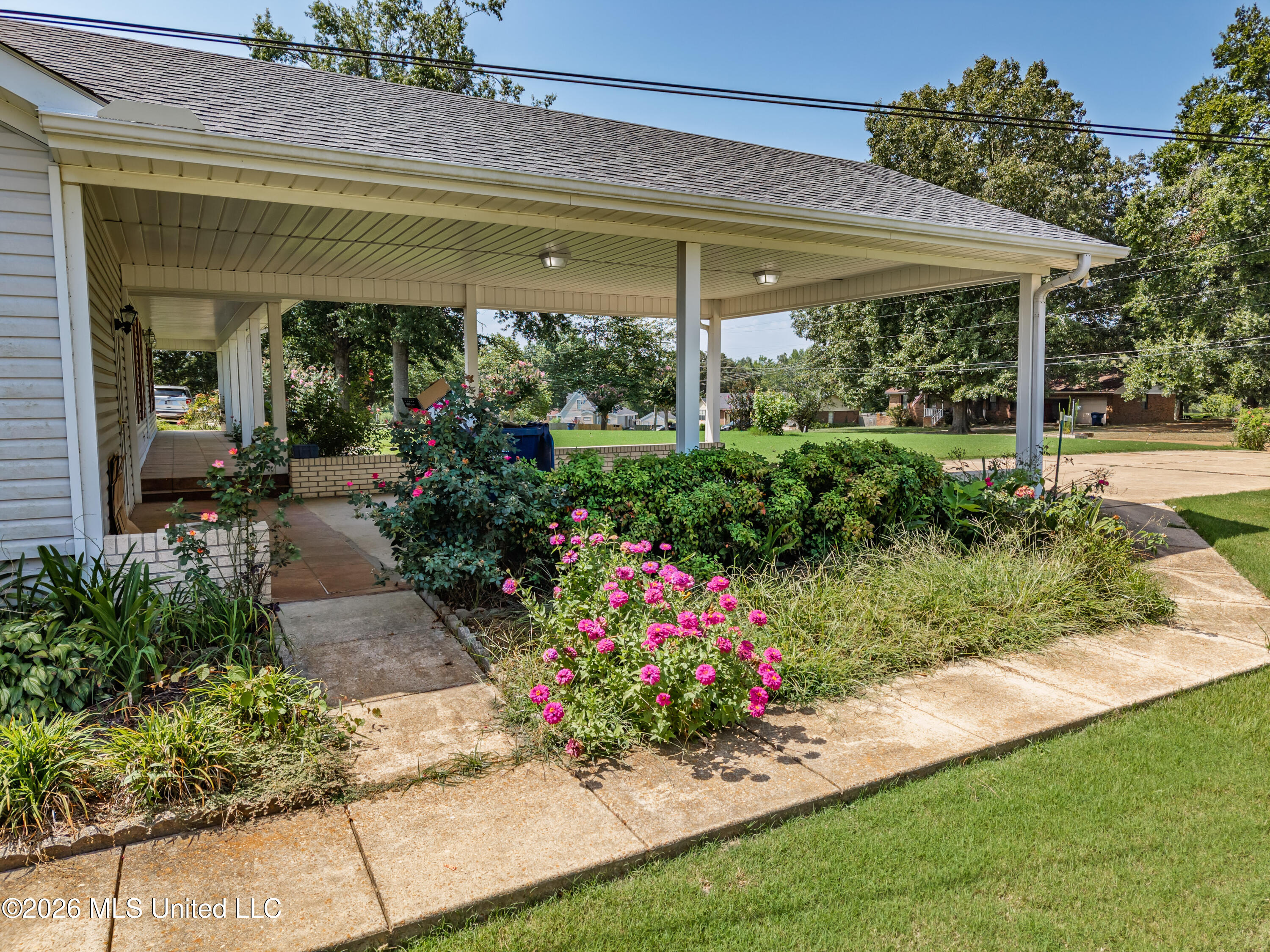 147 Hemlock Road Property Photo 14