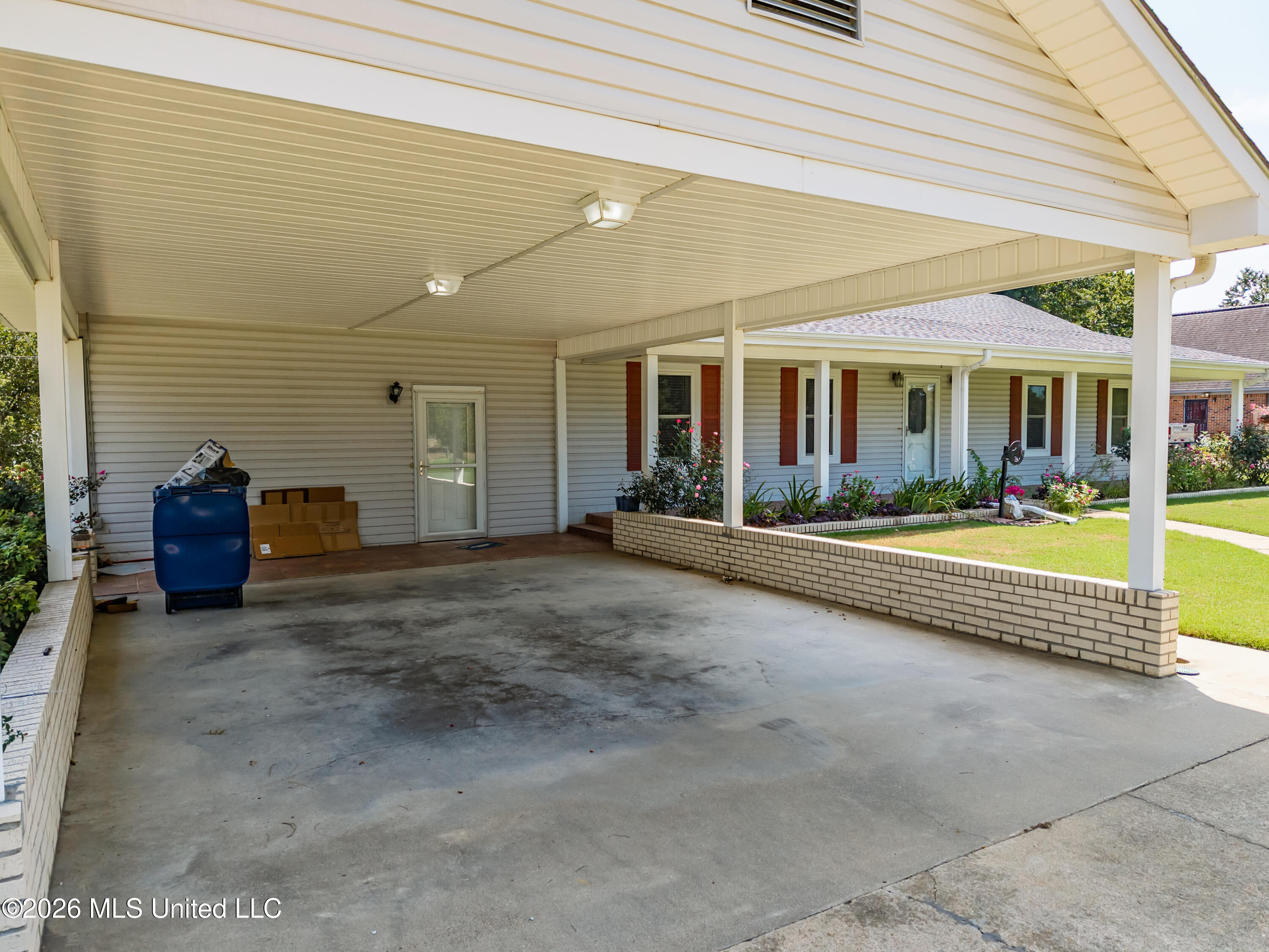 147 Hemlock Road Property Photo 15