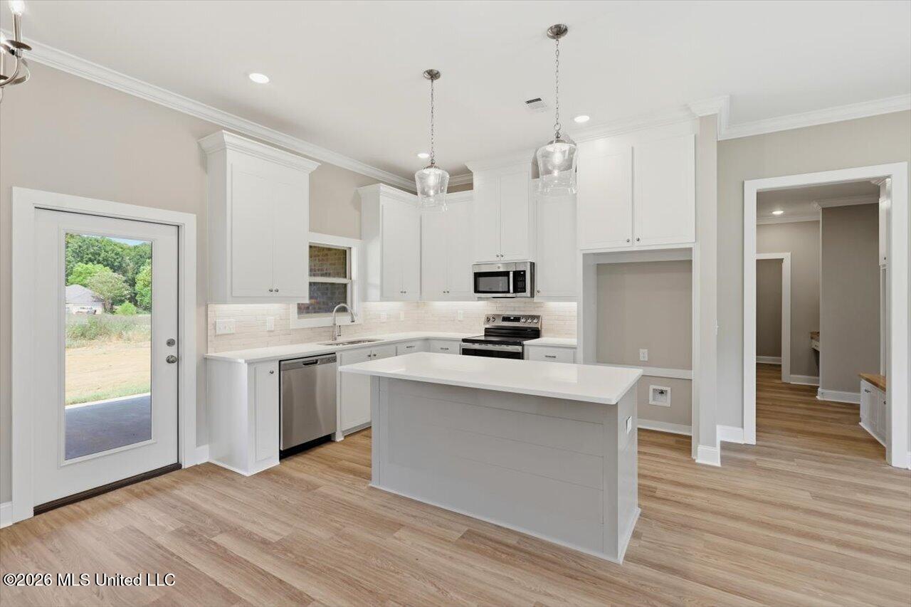 116 Newport Drive Property Photo 11