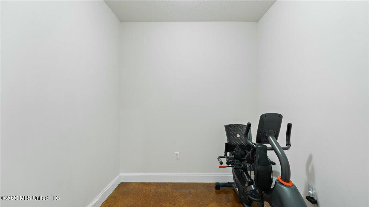 1907 Robinson Road Property Photo 20