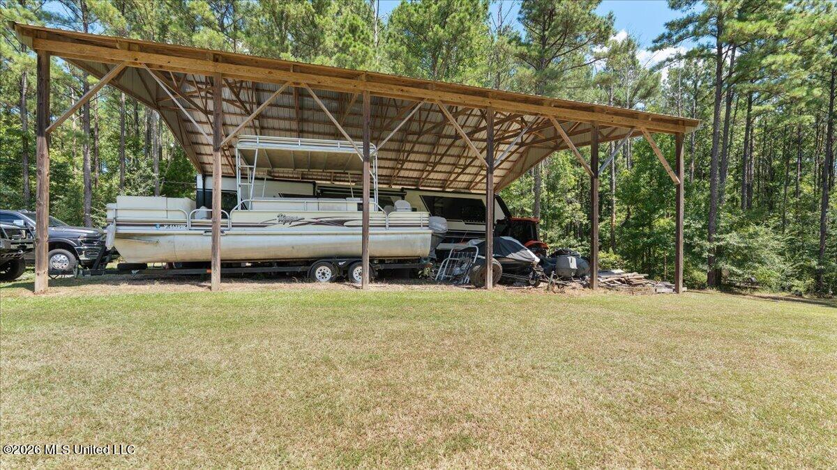 1907 Robinson Road Property Photo 24