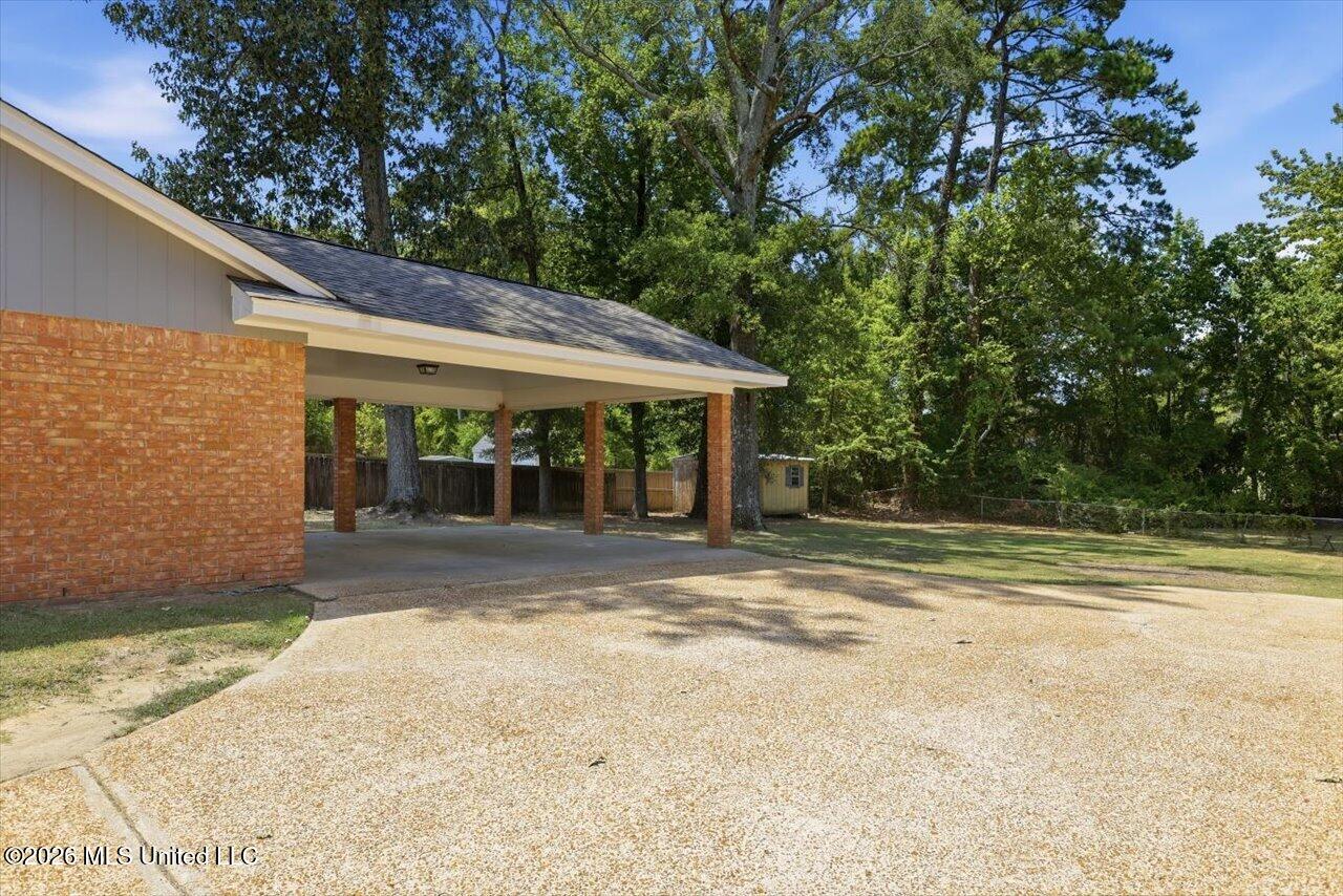 477 Robert Michael Drive Property Photo 4