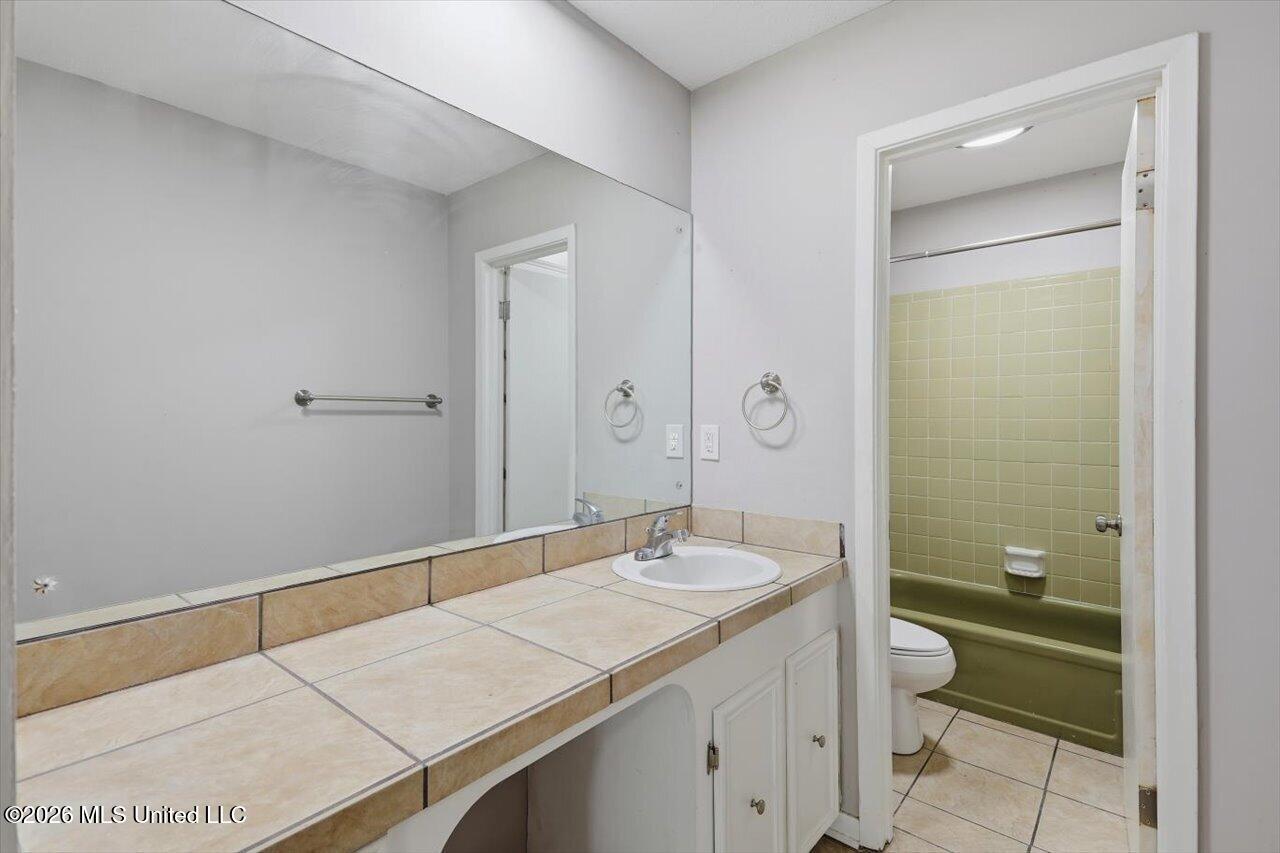 477 Robert Michael Drive Property Photo 23