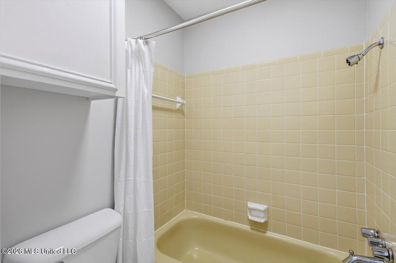 477 Robert Michael Drive Property Photo 27