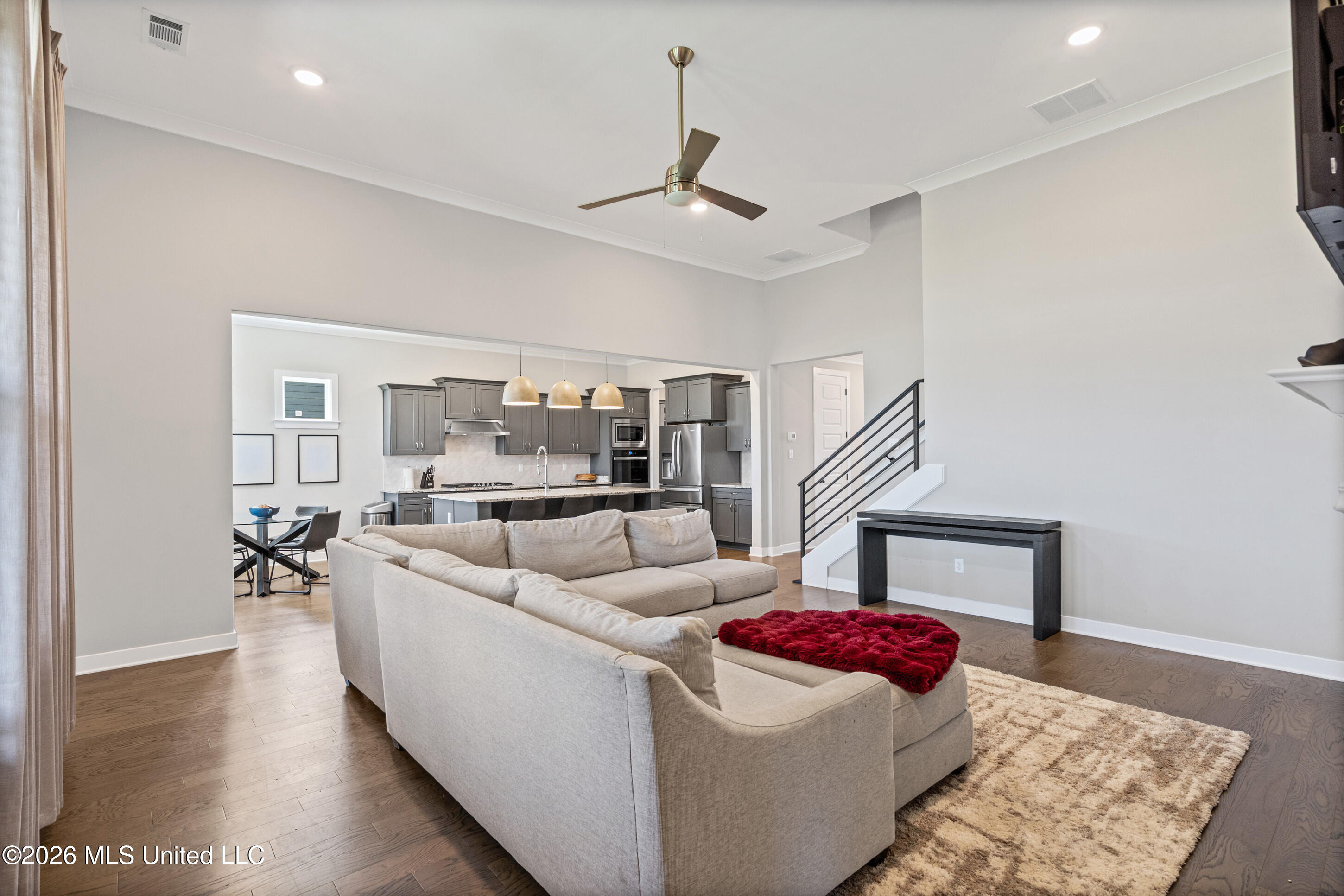 13586 Broadmore Property Photo 9