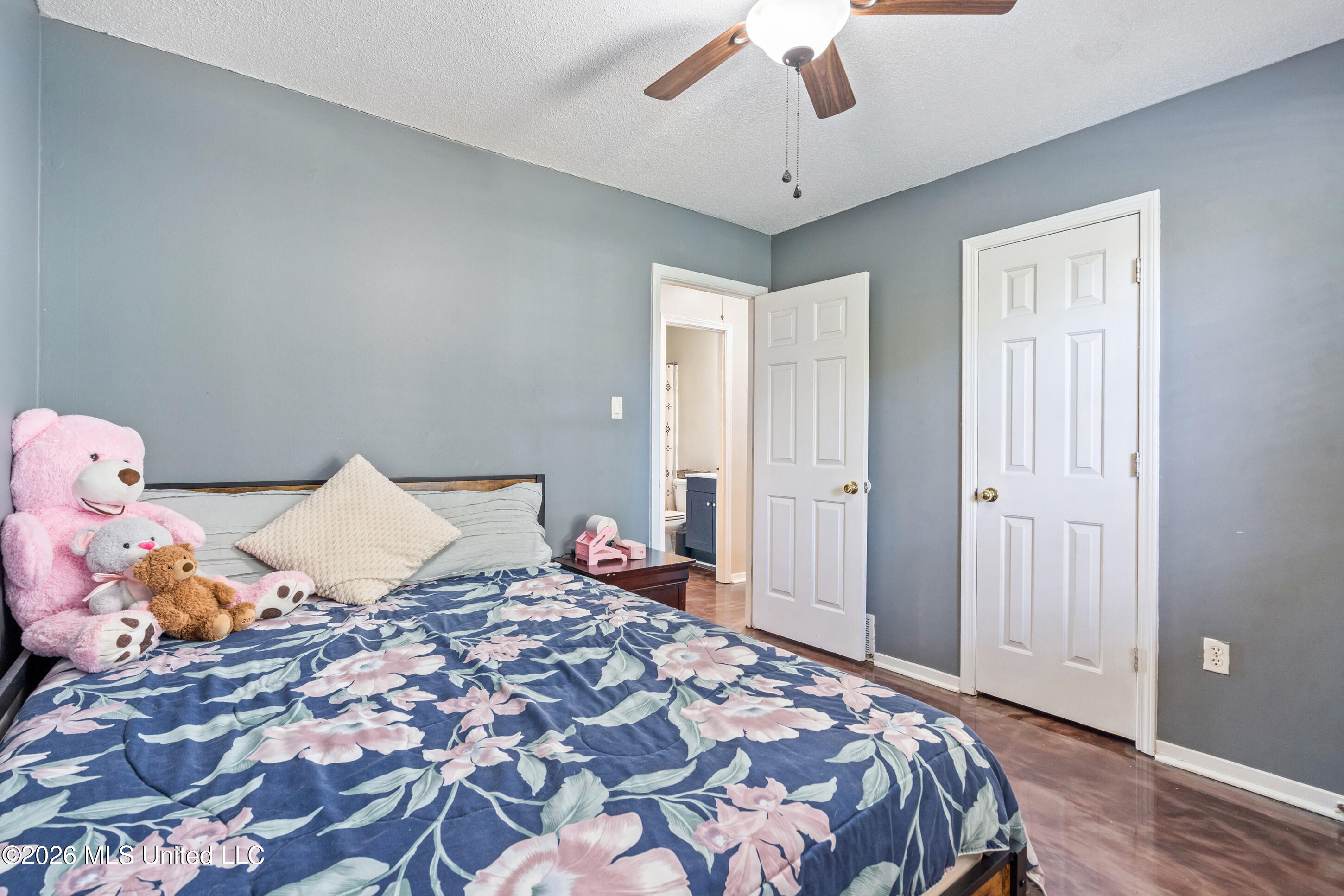 10151 Riggan Drive Property Photo 12