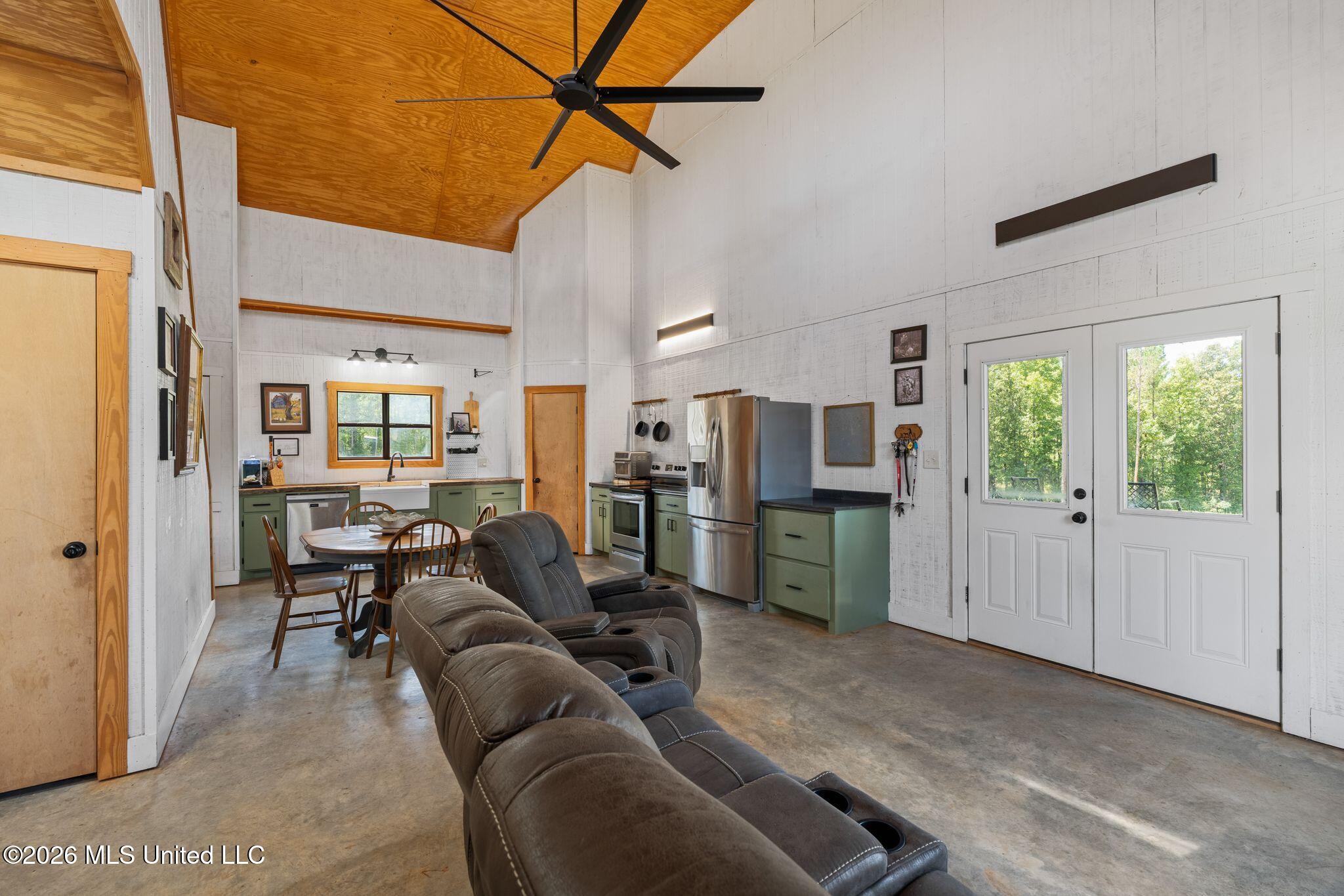 59 Clear Pines Drive Property Photo 6