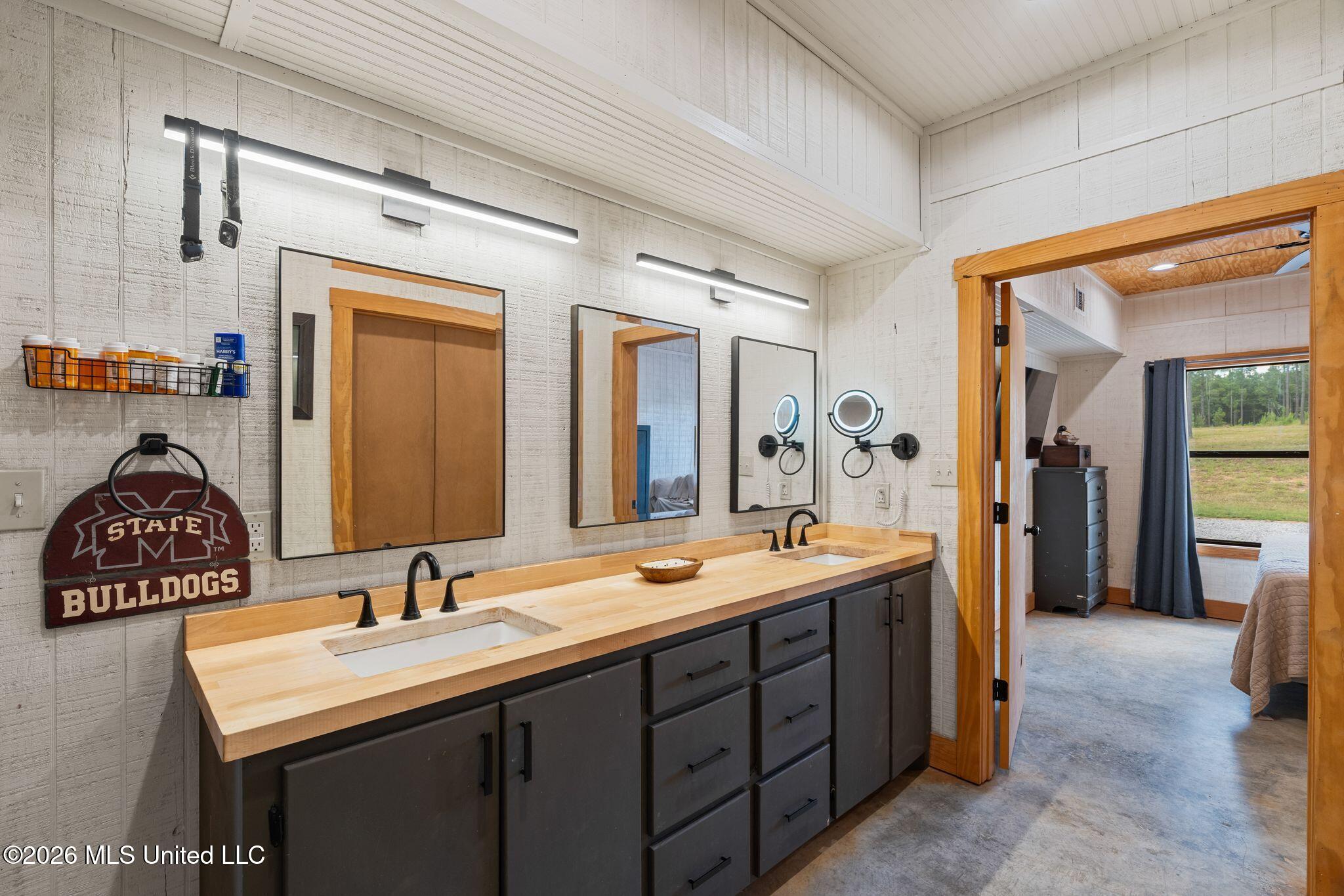 59 Clear Pines Drive Property Photo 15