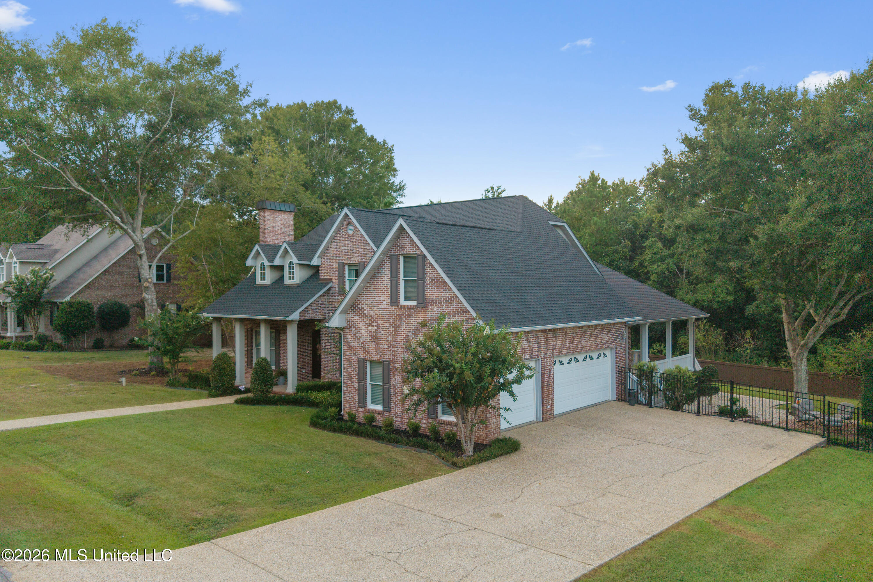 7820 Rushing Oaks Drive Property Photo 127