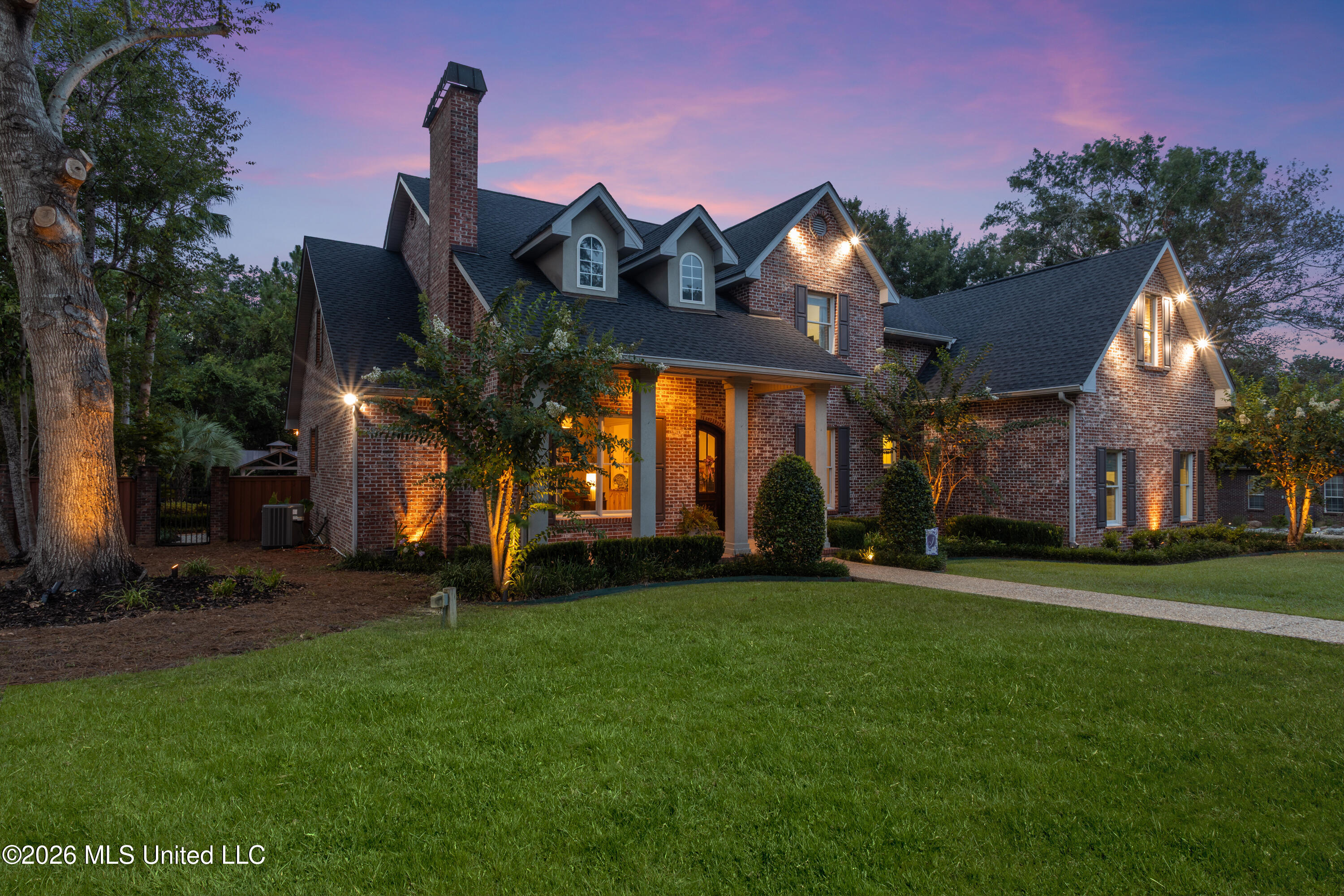 7820 Rushing Oaks Drive Property Photo 129