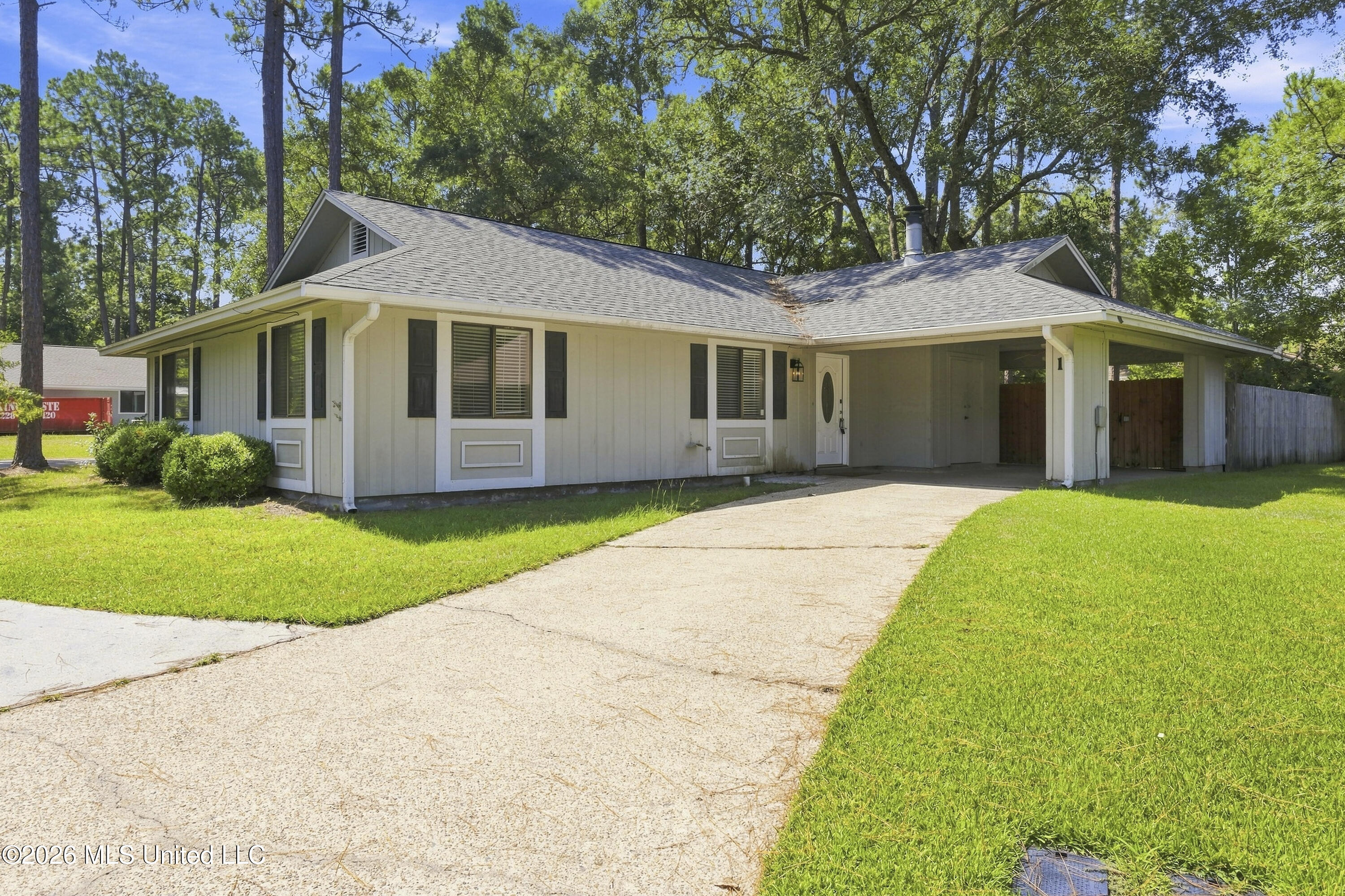 1 Fox Trot Property Photo 2