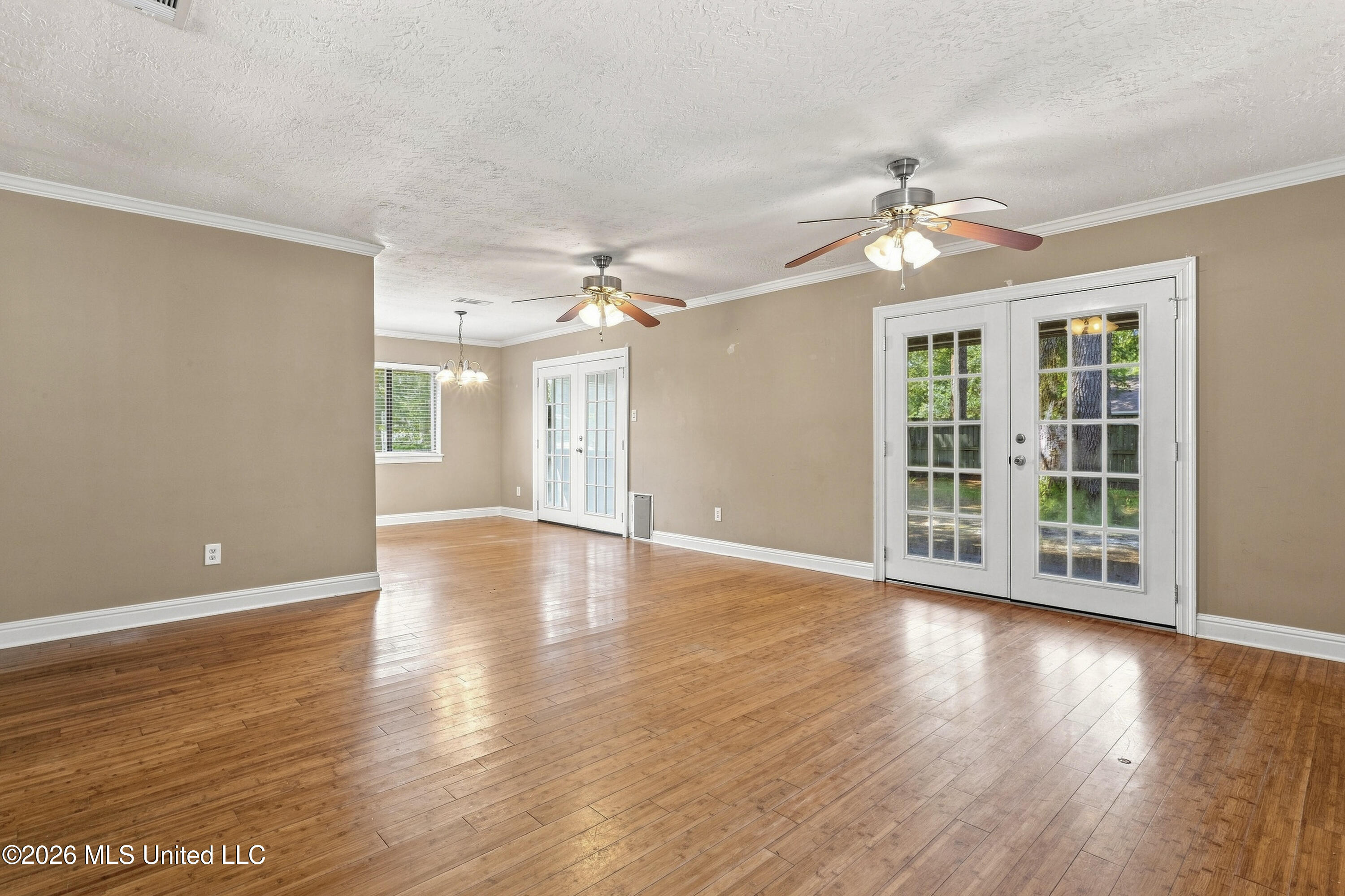 1 Fox Trot Property Photo 6