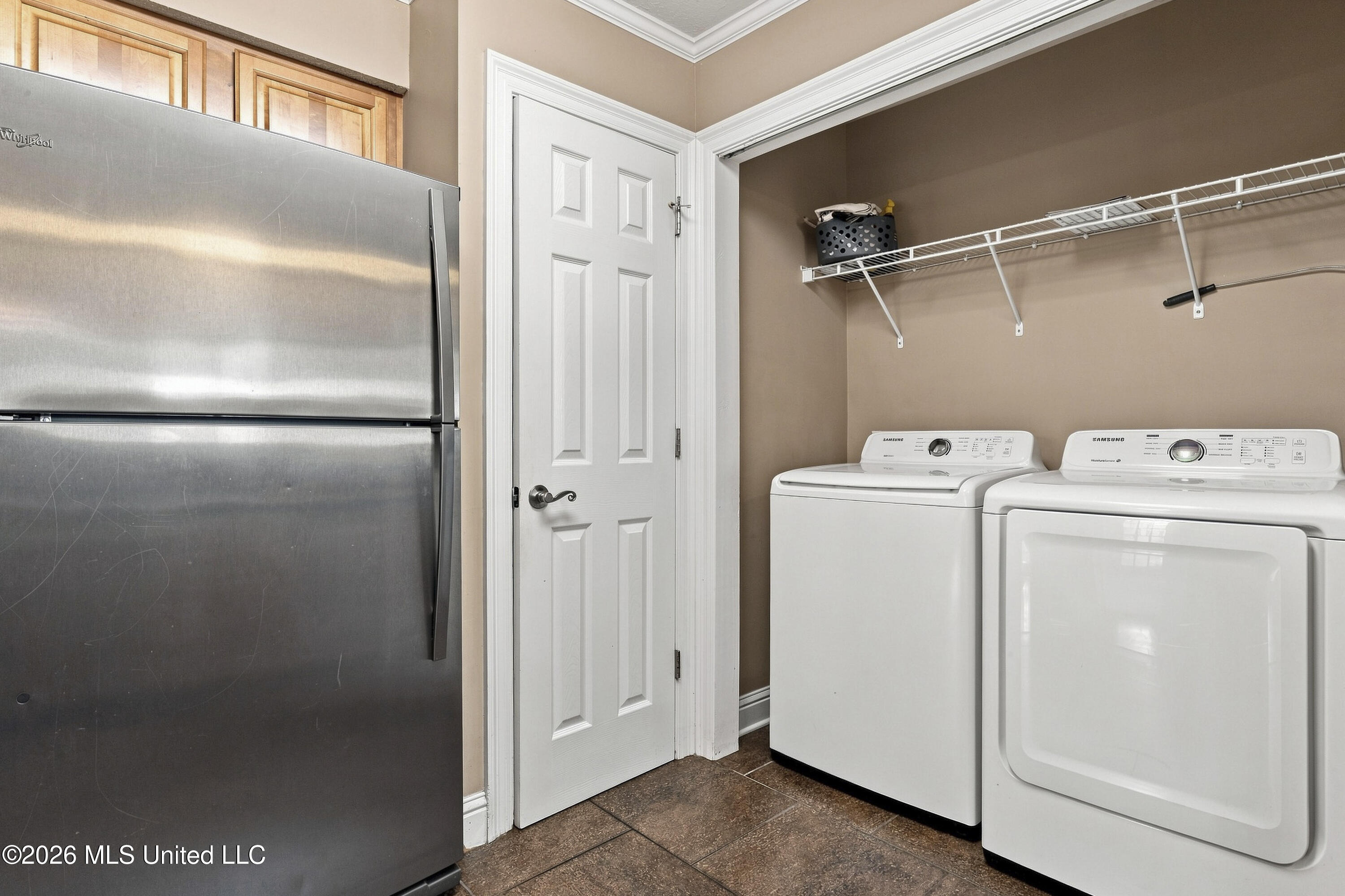 1 Fox Trot Property Photo 14