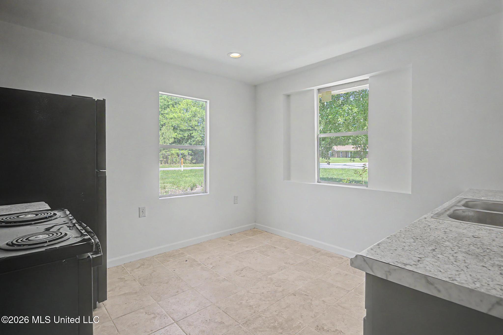 9424 Daisy Vestry Road Property Photo 7