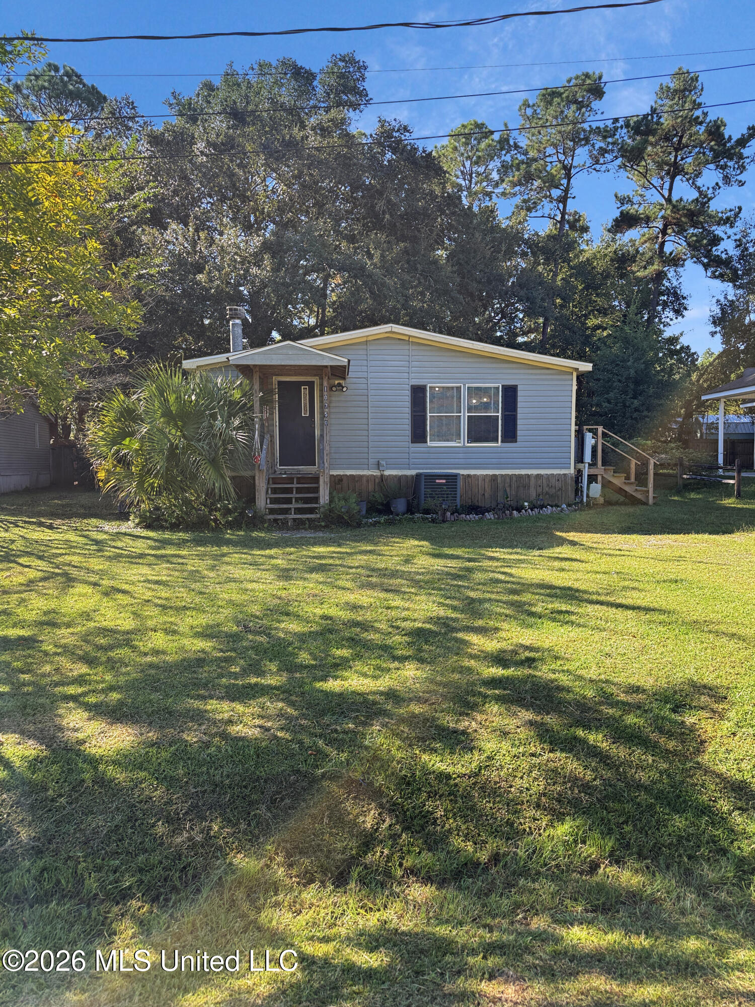 10750 Linohau Way Property Photo 1
