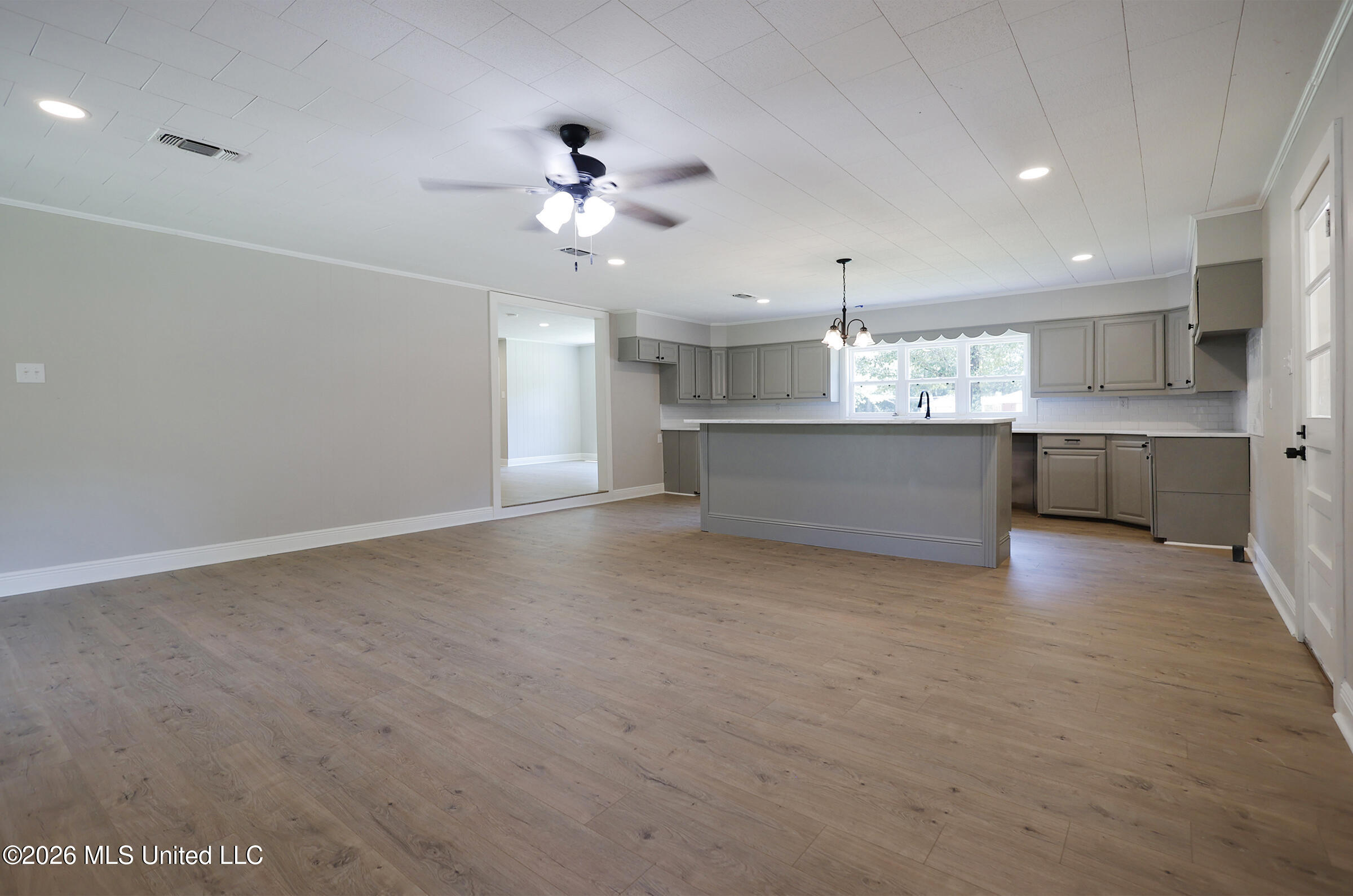6121 Gibson Road Property Photo 5