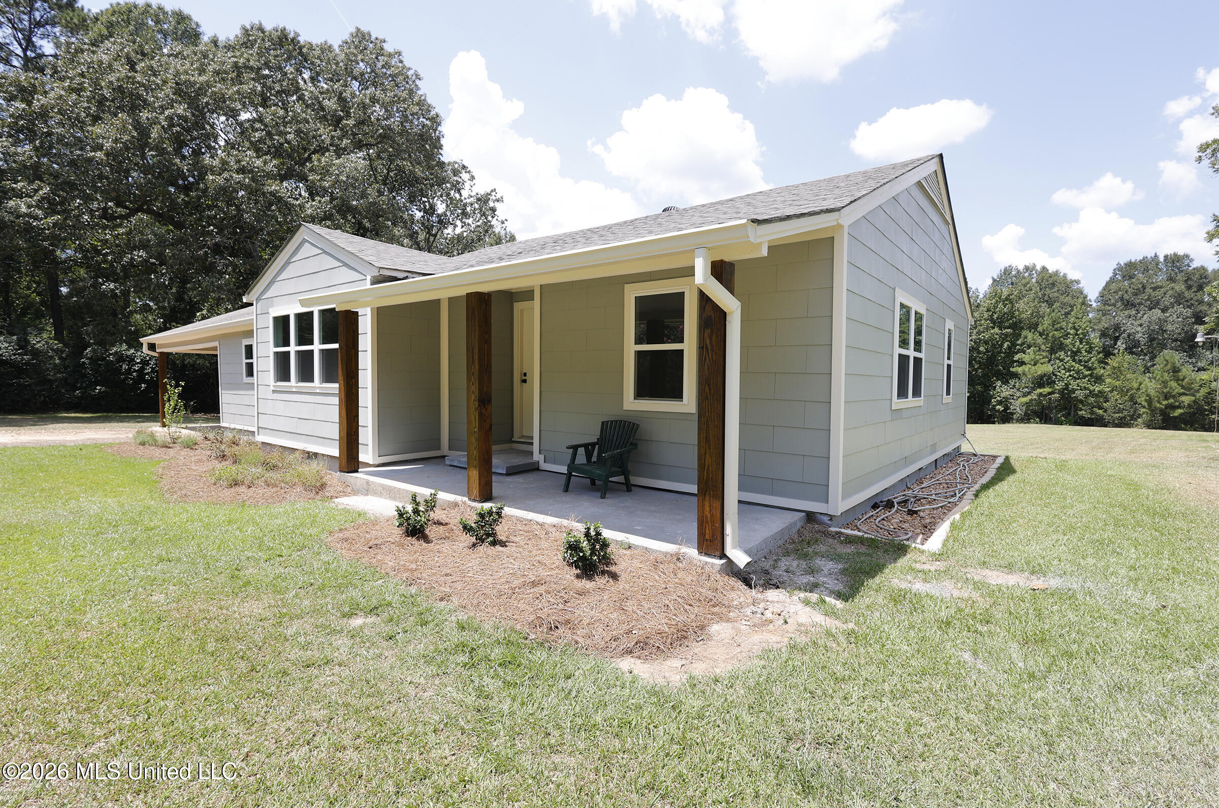 6121 Gibson Road Property Photo 13