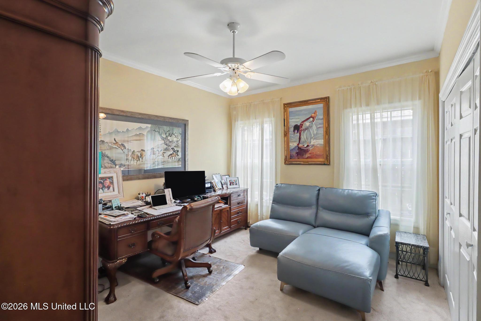 2582 Hampton Lane Property Photo 10