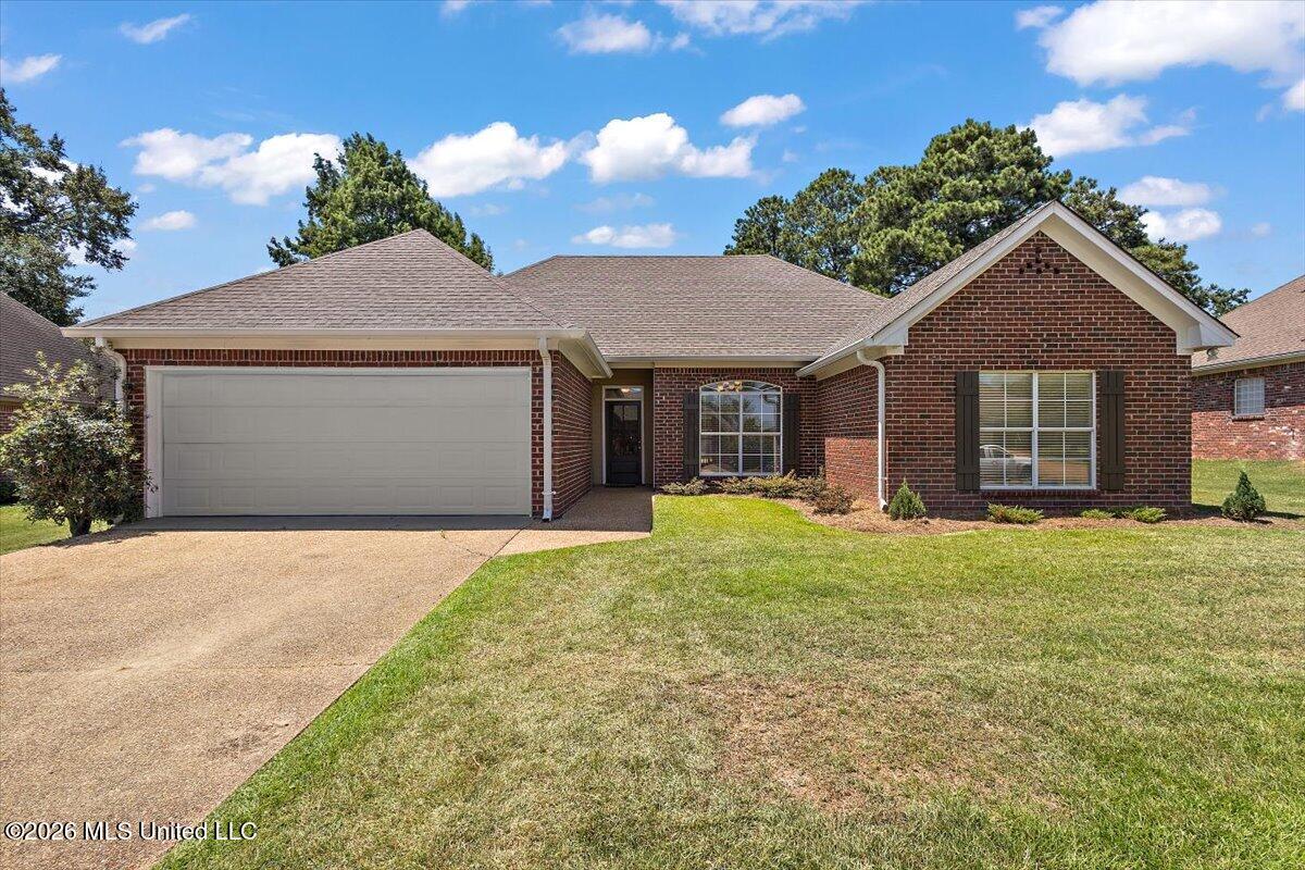 217 Calhoun Drive Property Photo 1