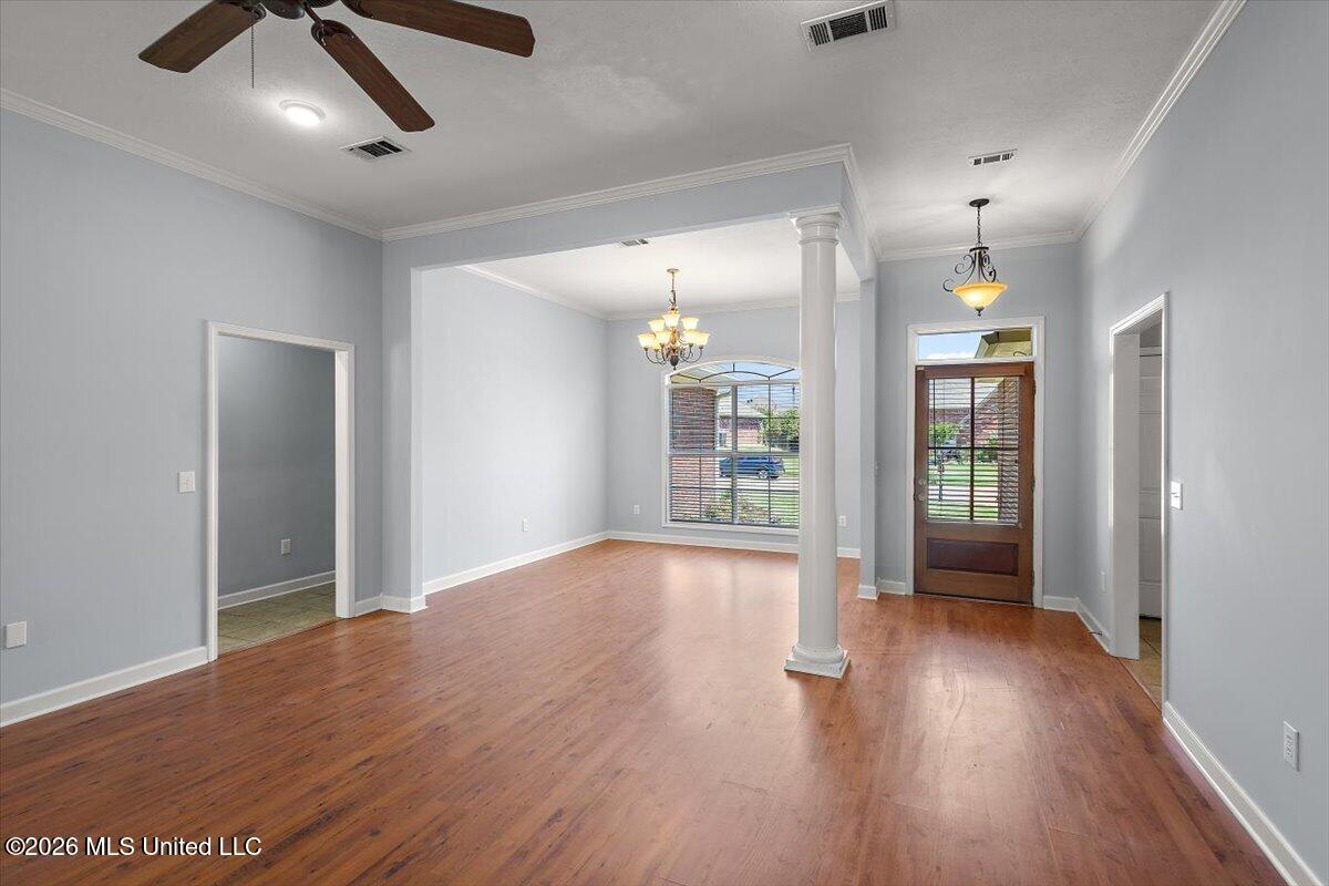 217 Calhoun Drive Property Photo 6
