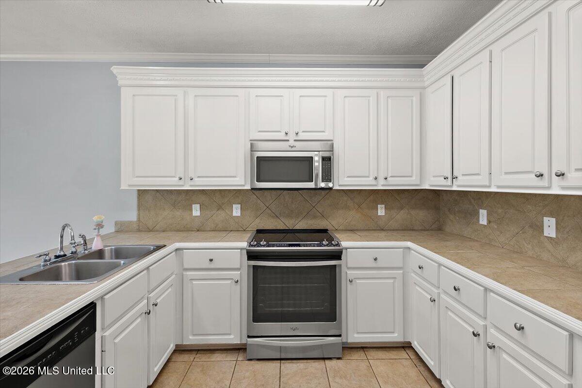 217 Calhoun Drive Property Photo 13