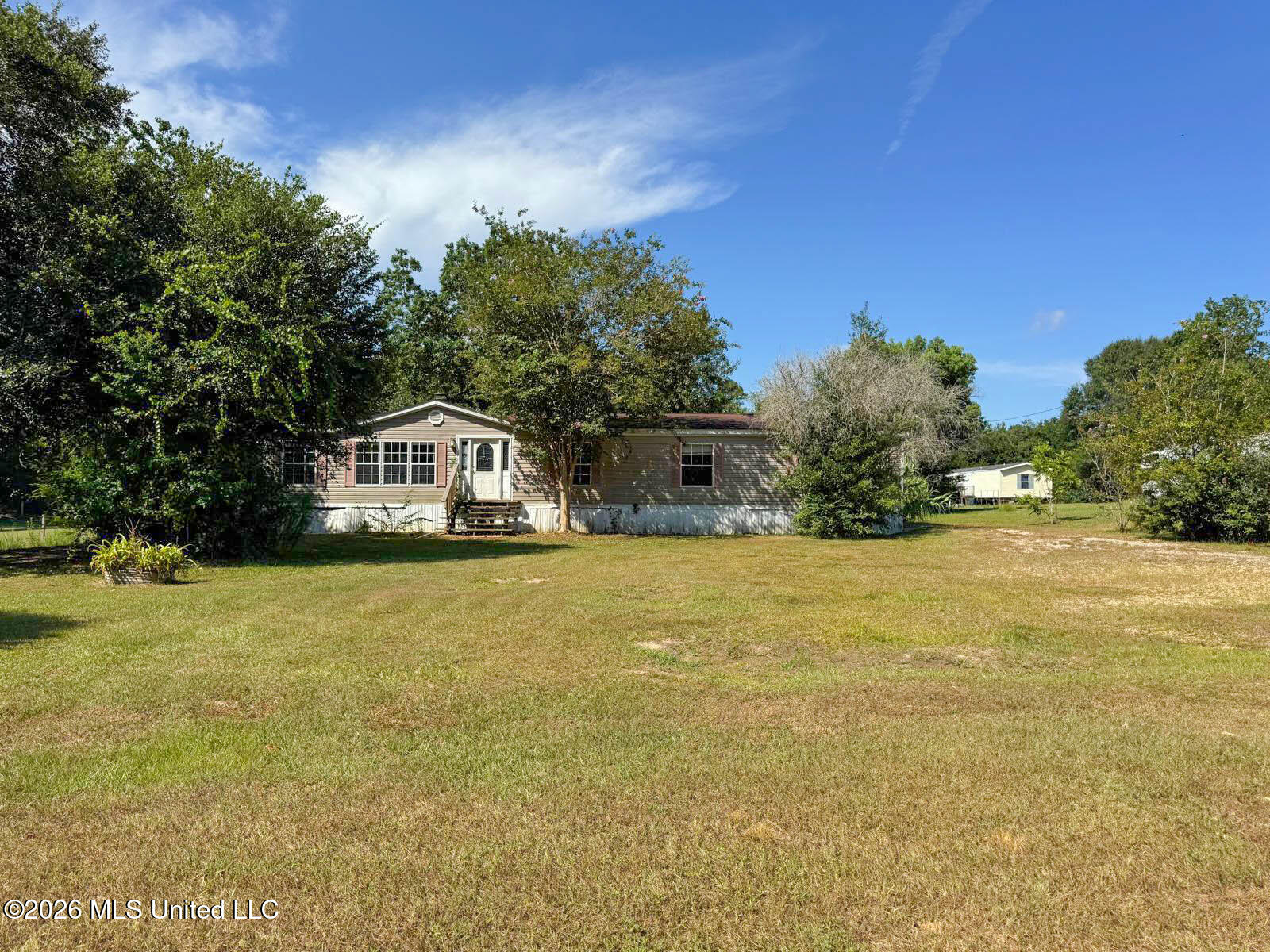 18145 Robin Oaks Drive Property Photo 1