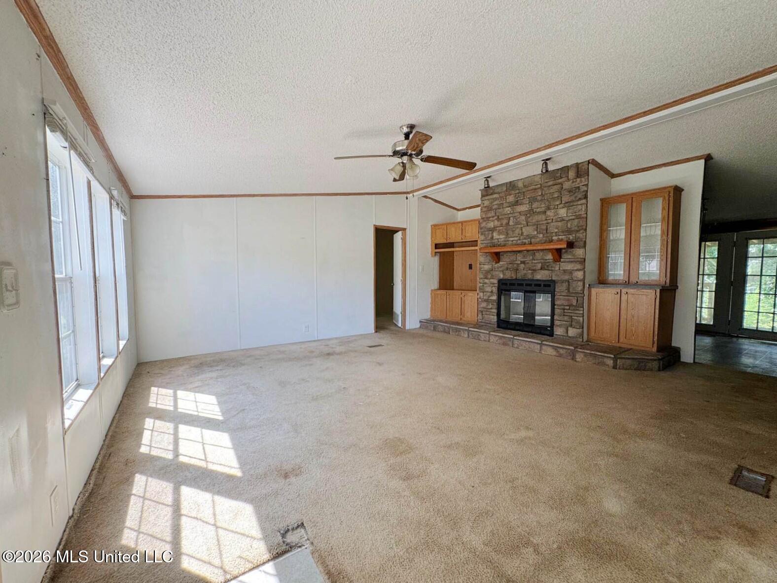 18145 Robin Oaks Drive Property Photo 2