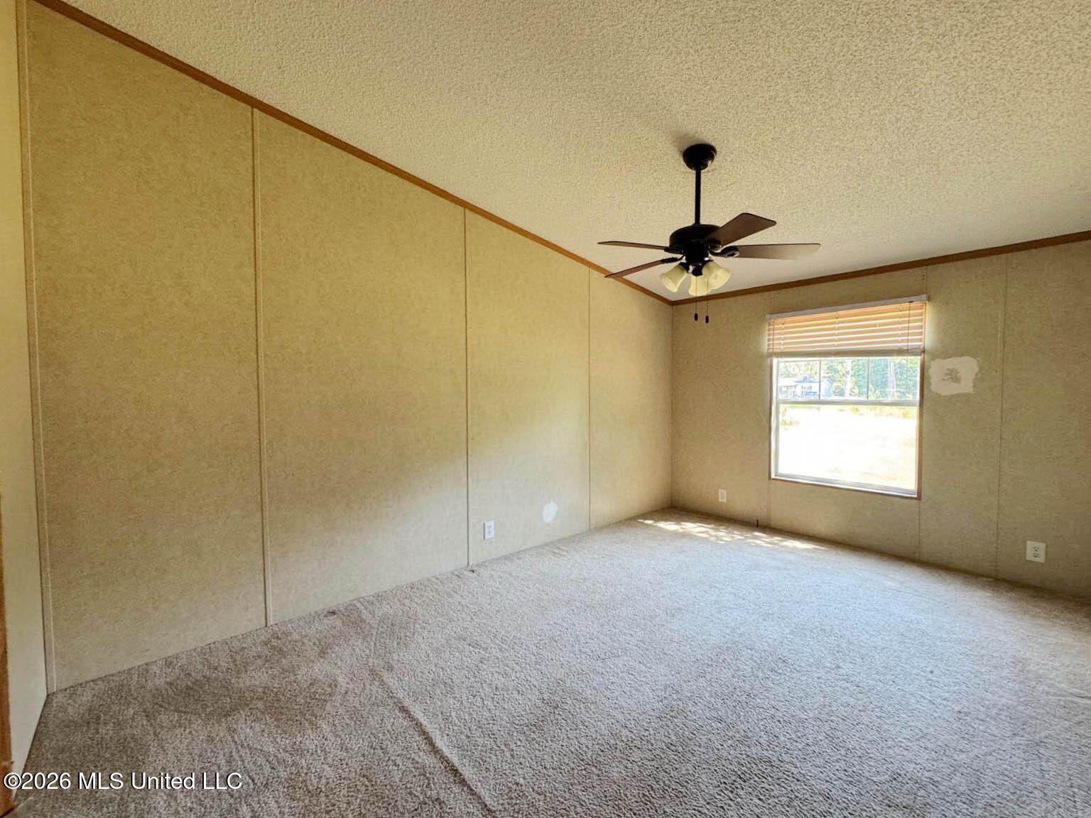 18145 Robin Oaks Drive Property Photo 12
