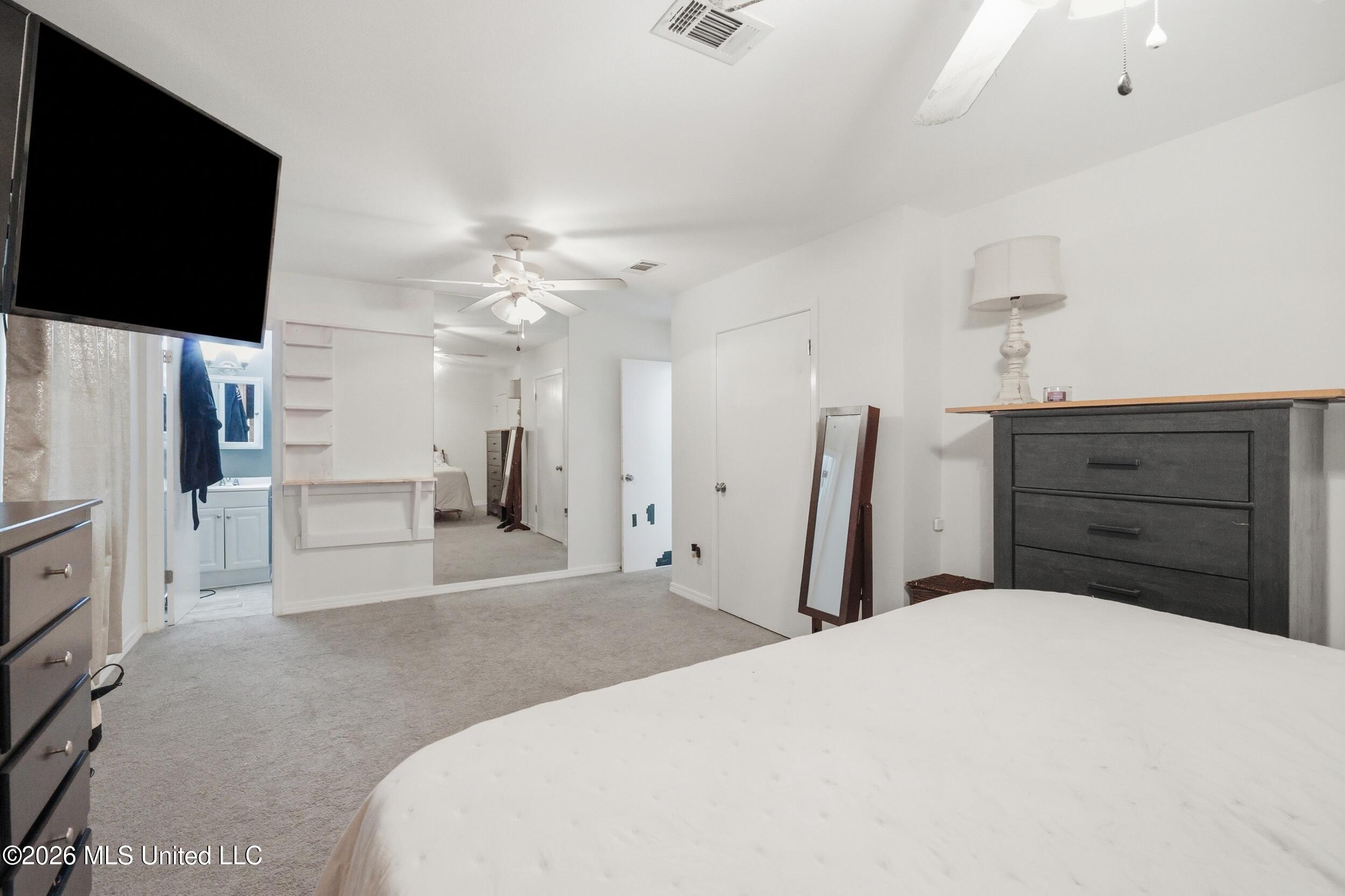 32 Yorkshire Parkway Property Photo 19