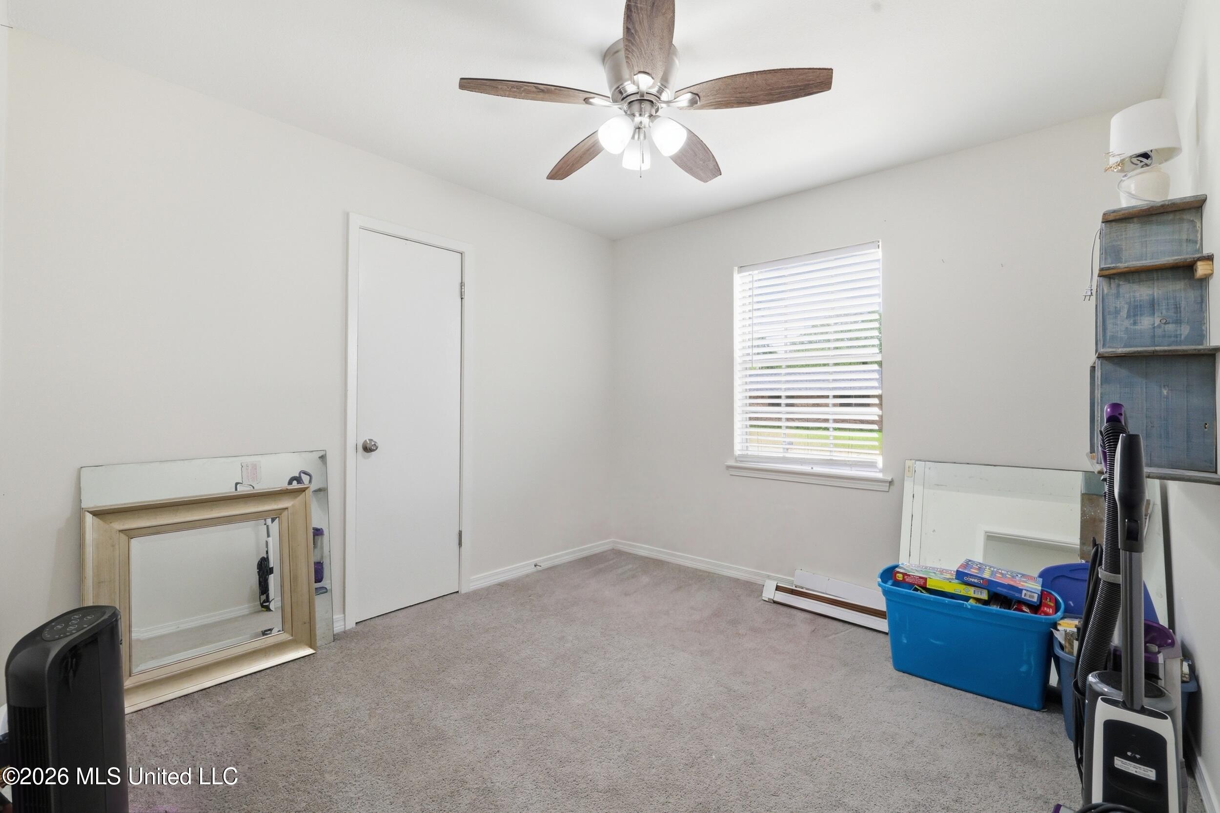 32 Yorkshire Parkway Property Photo 20