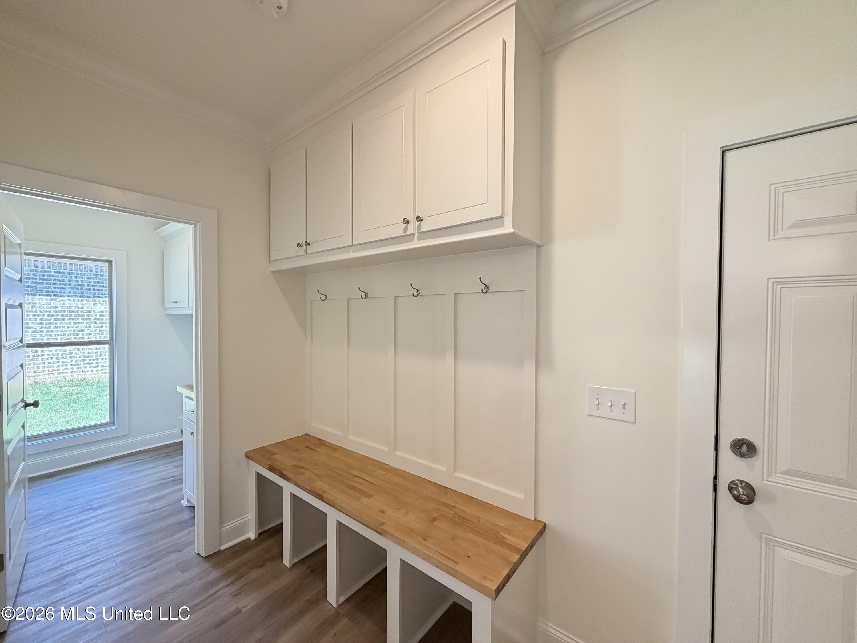 113 Newport Drive Property Photo 12