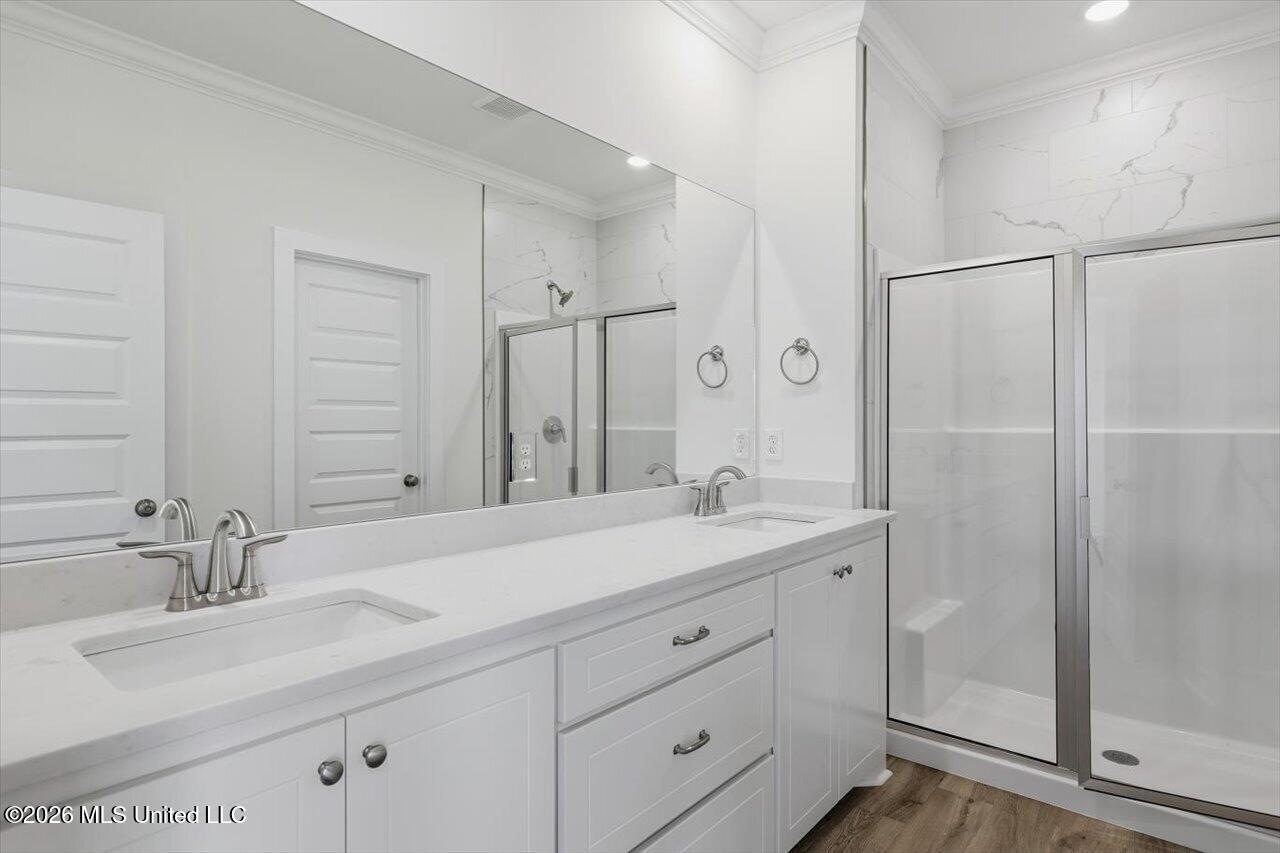113 Newport Drive Property Photo 18