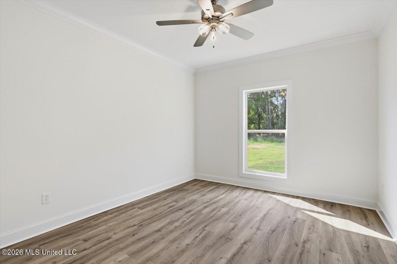 113 Newport Drive Property Photo 24