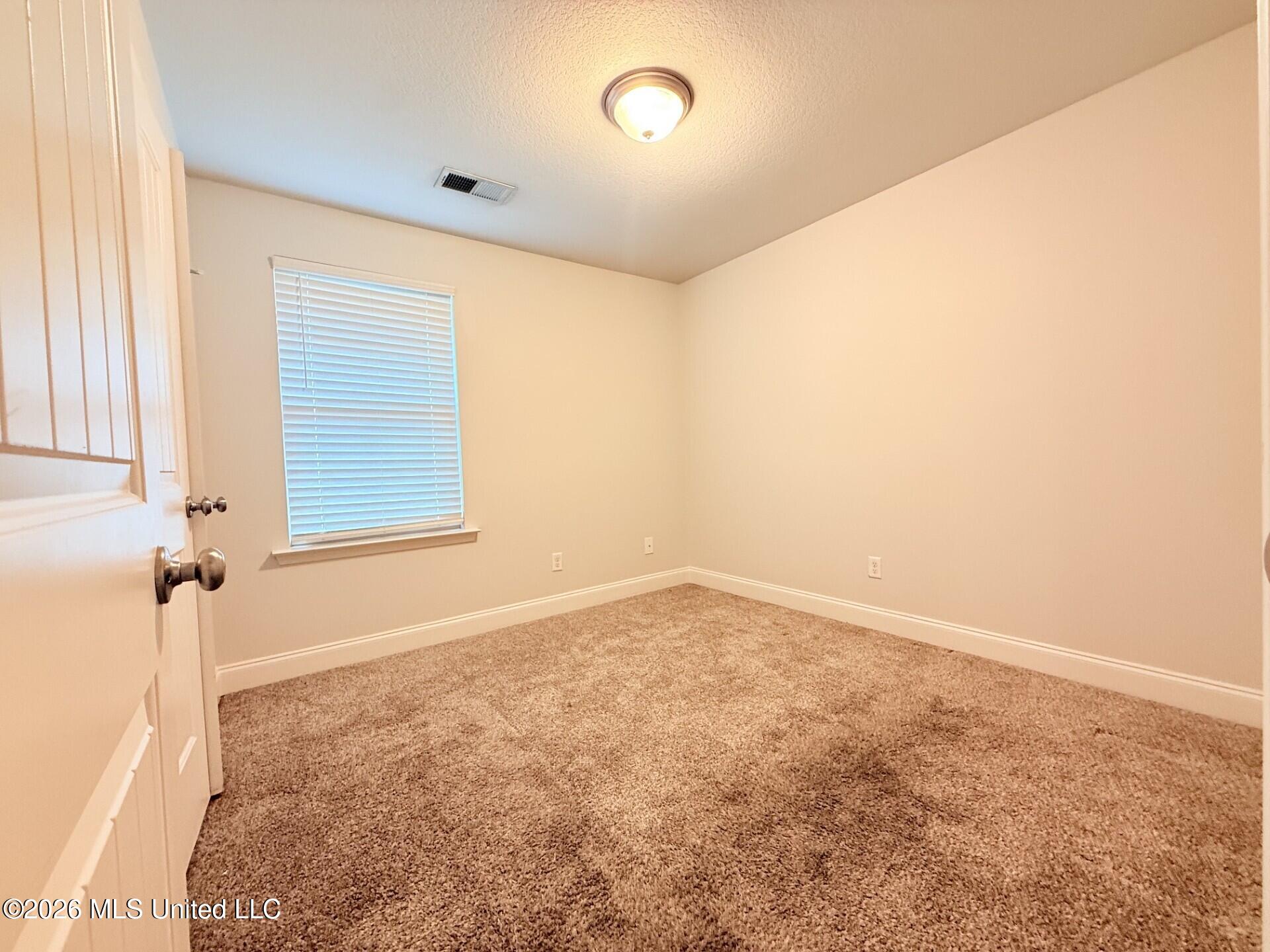 7882 Allen Glen Lane Property Photo 5