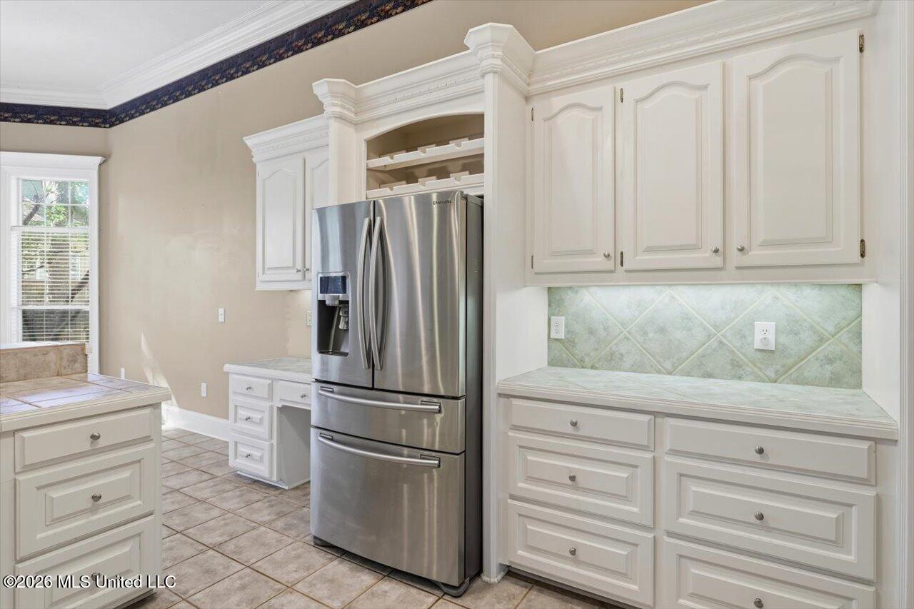 143 Whisper Lake Boulevard Property Photo 12