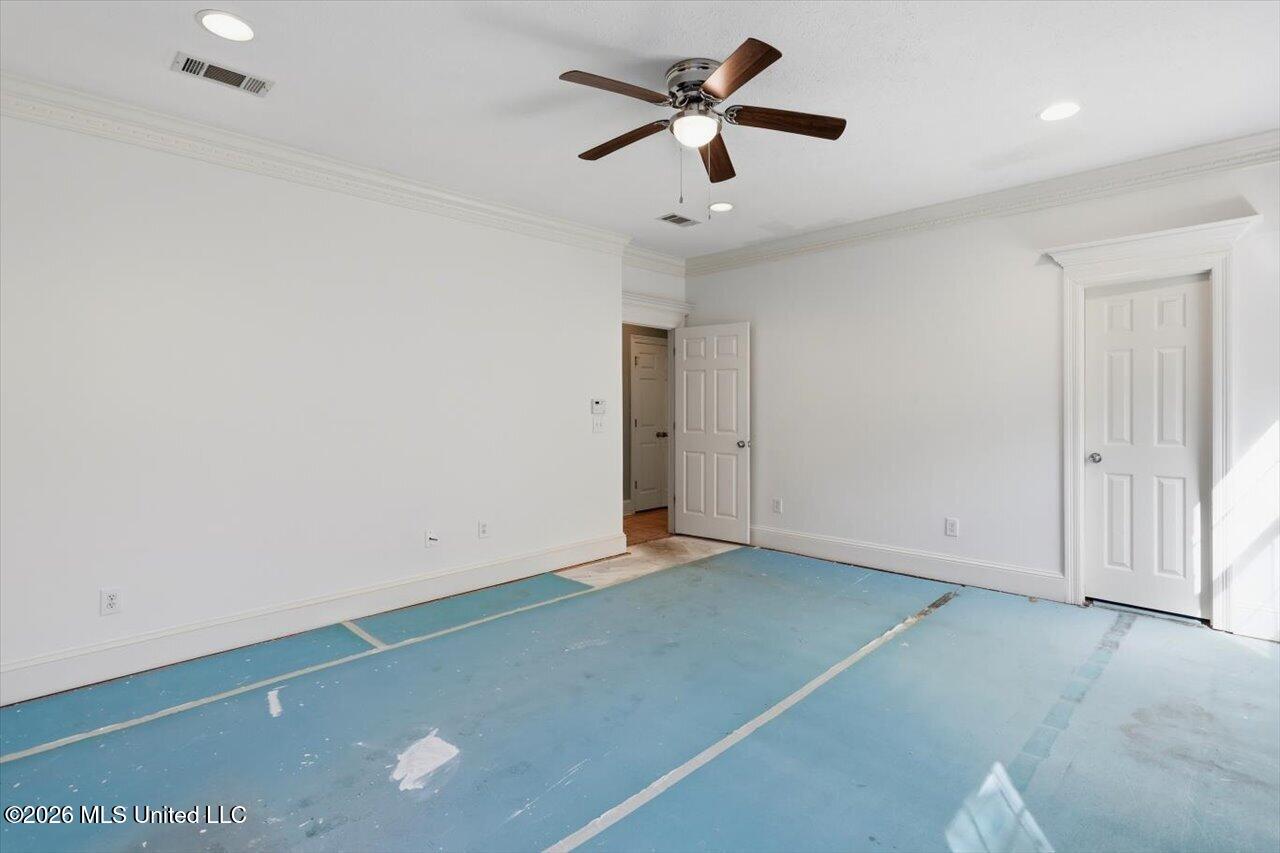 143 Whisper Lake Boulevard Property Photo 20