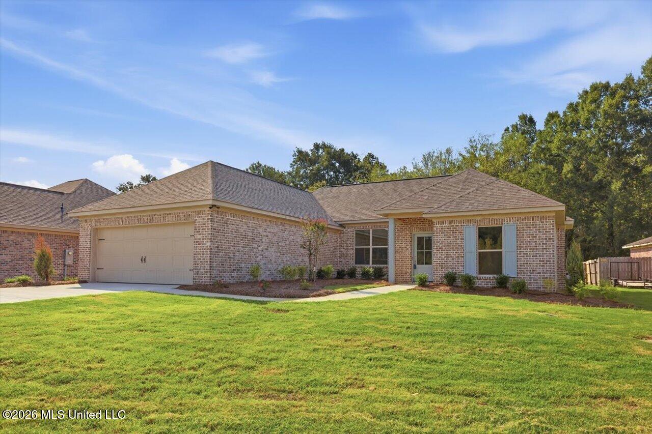 111 Newport Drive Property Photo 1